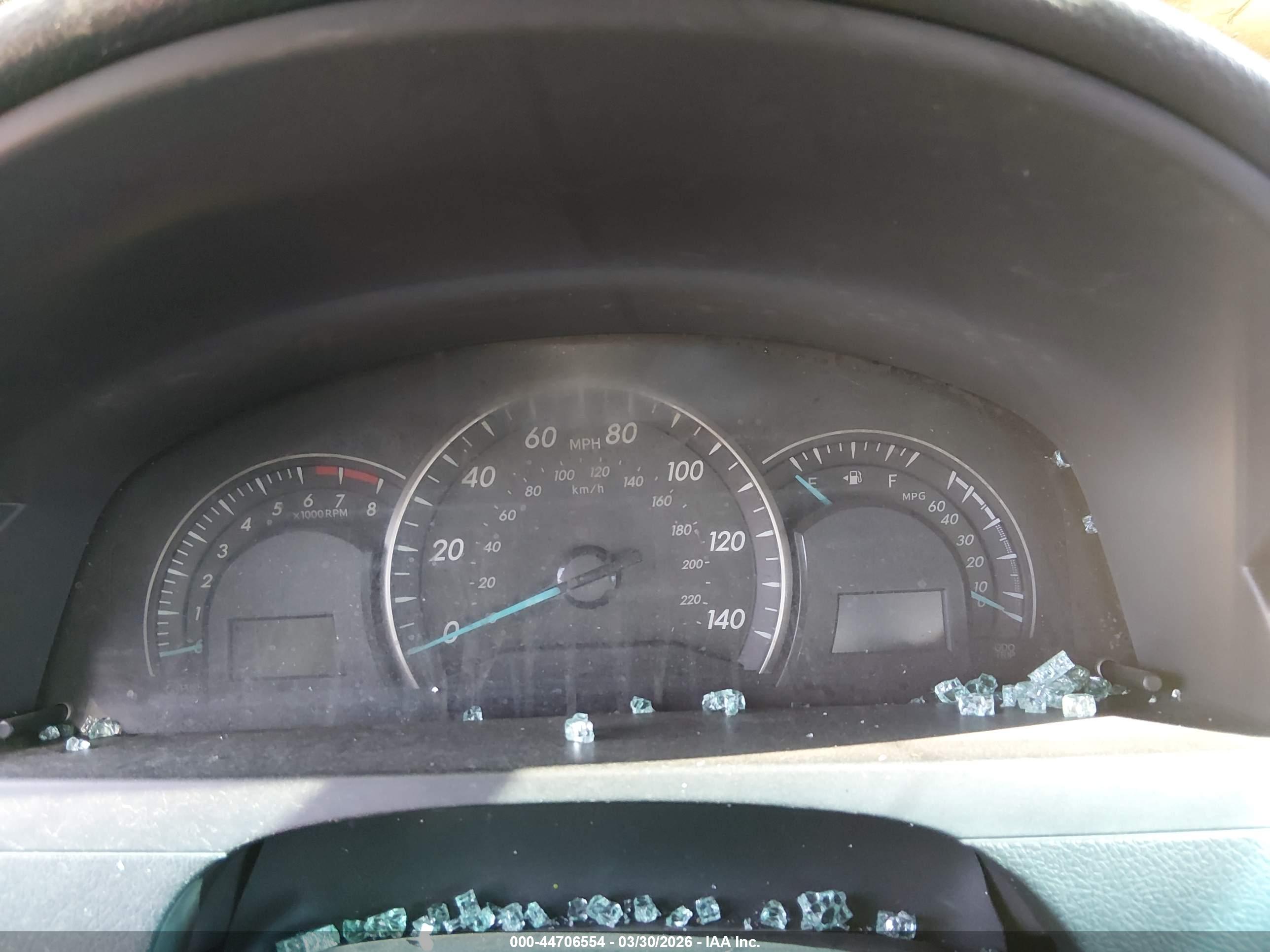 TOYOTA CAMRY image 7