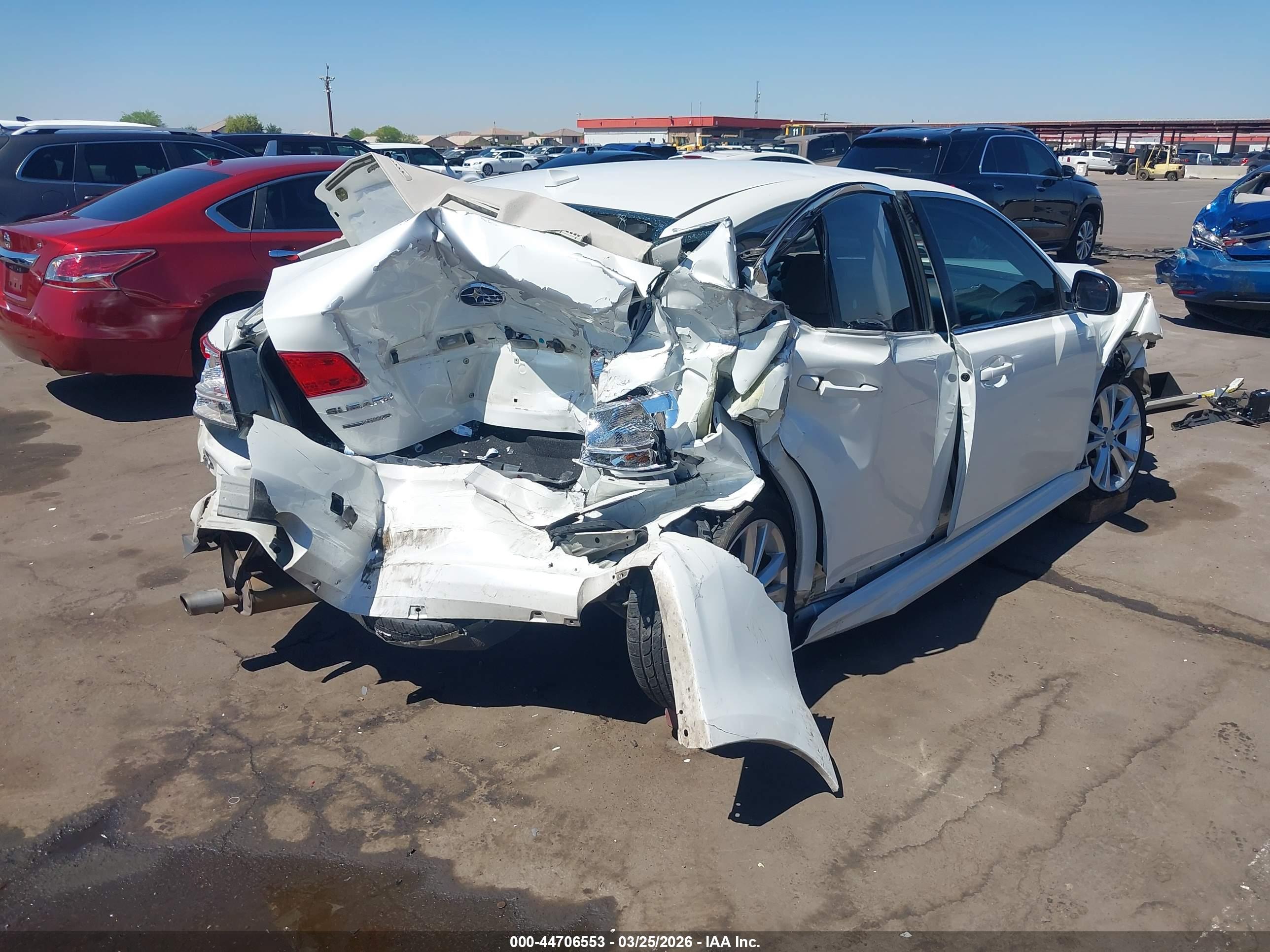 SUBARU LEGACY image 4