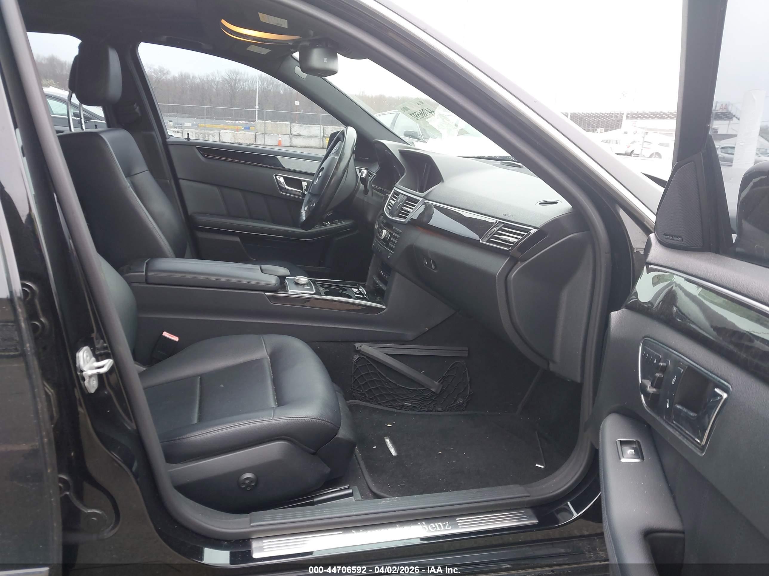 MERCEDES-BENZ E image 5