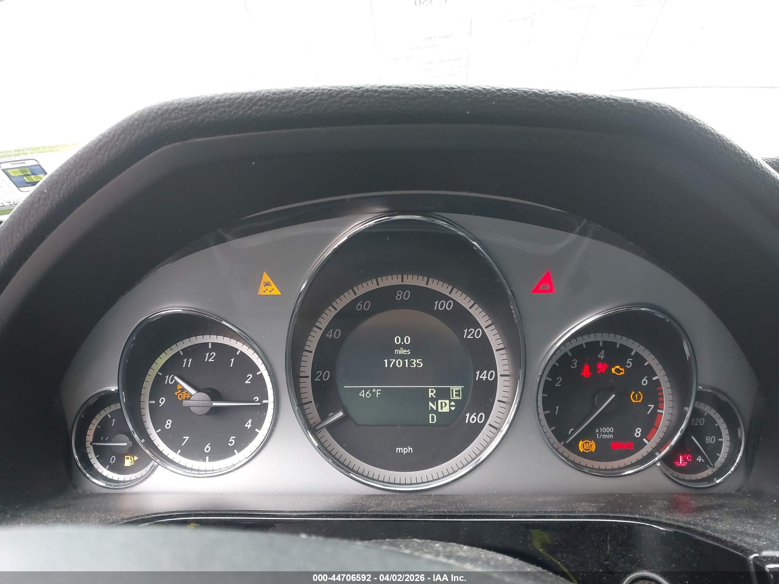 MERCEDES-BENZ E image 7
