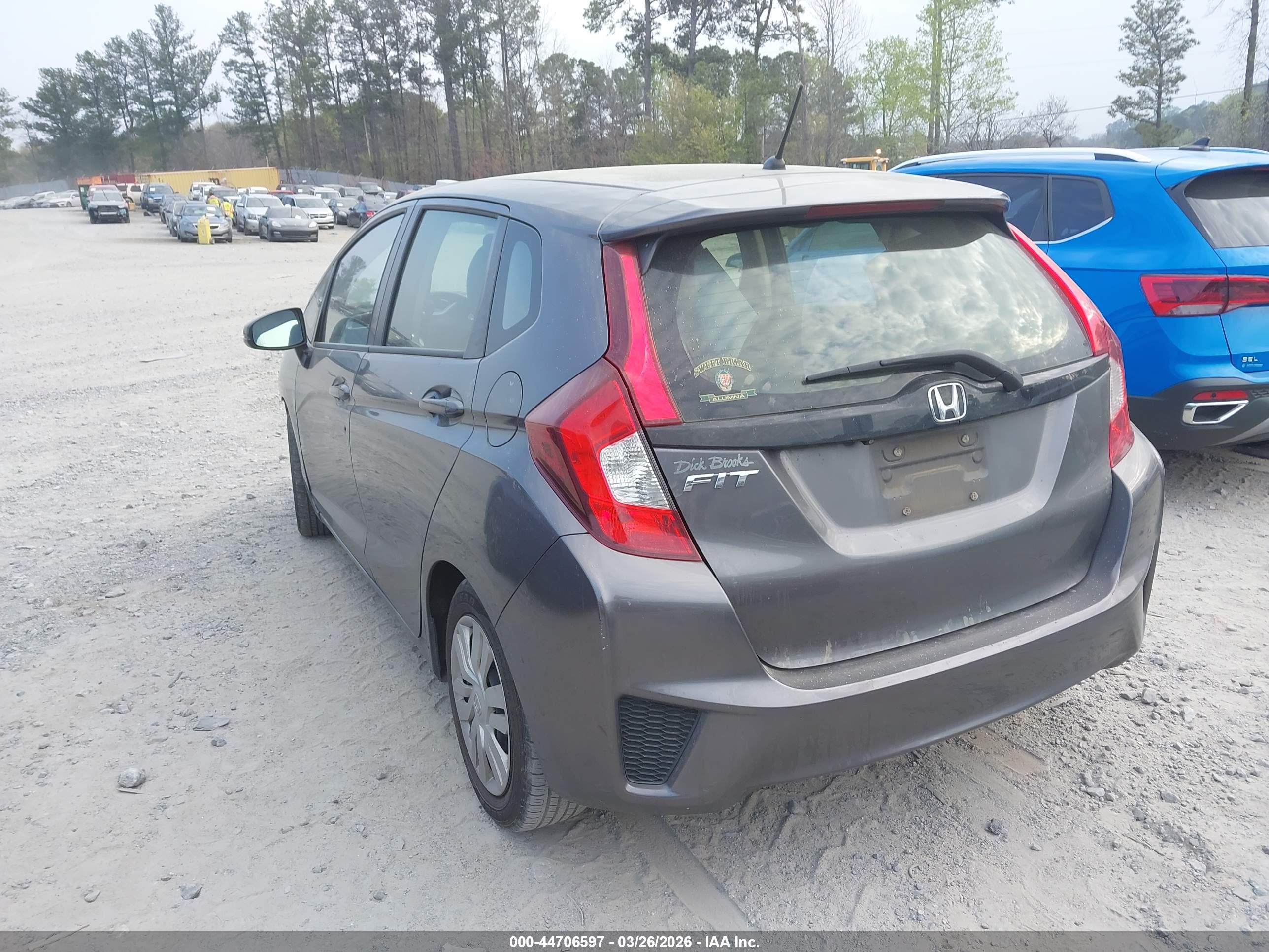 HONDA FIT image 3