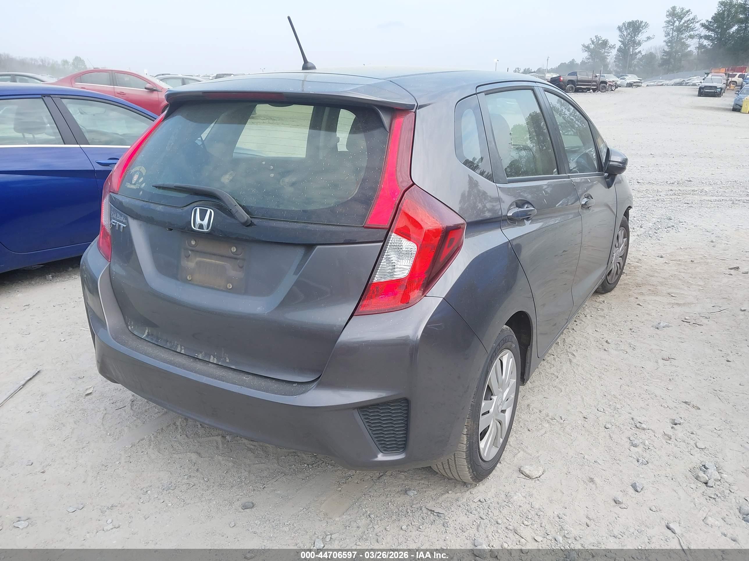 HONDA FIT image 4