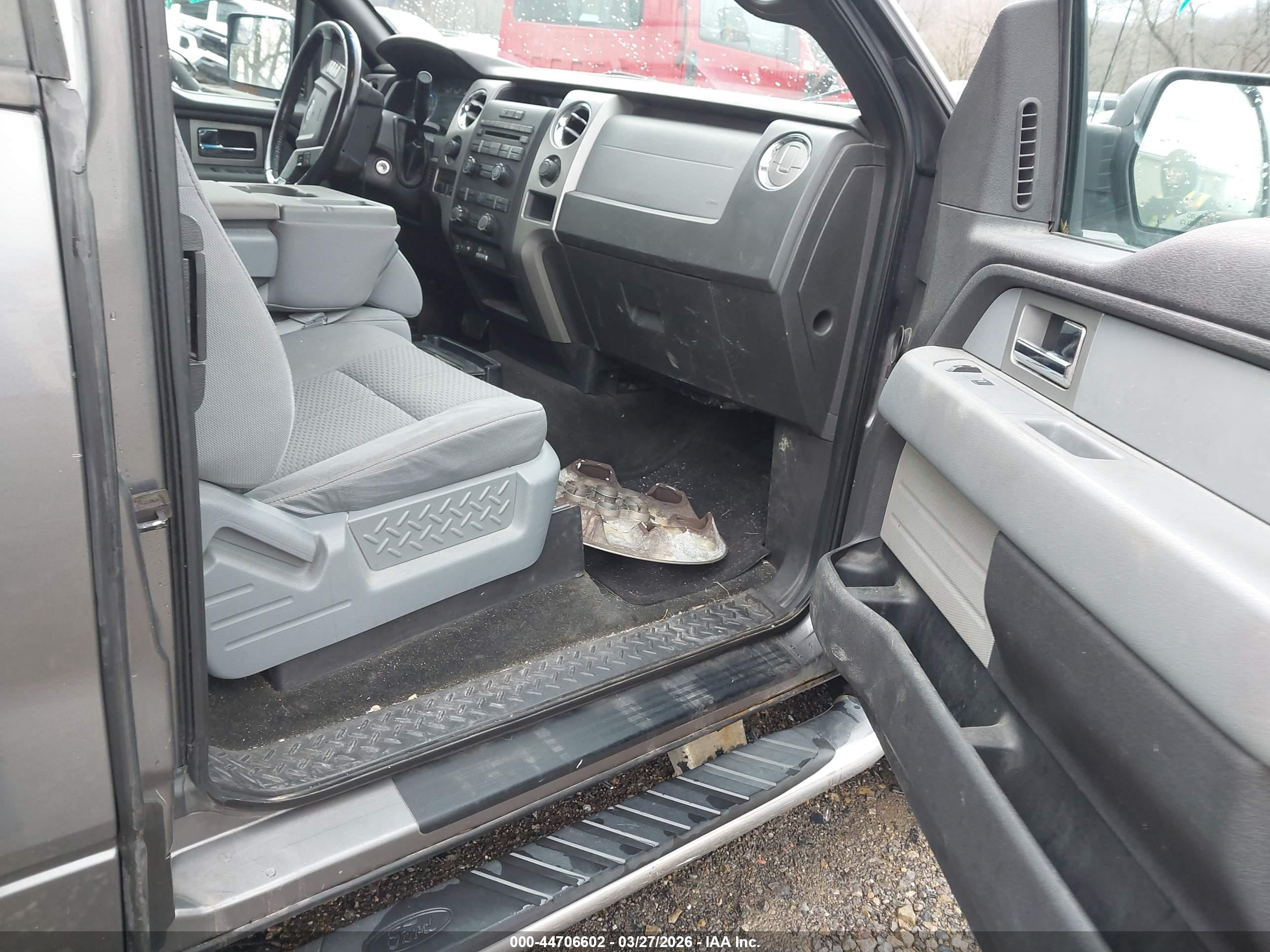 FORD F-150 image 5