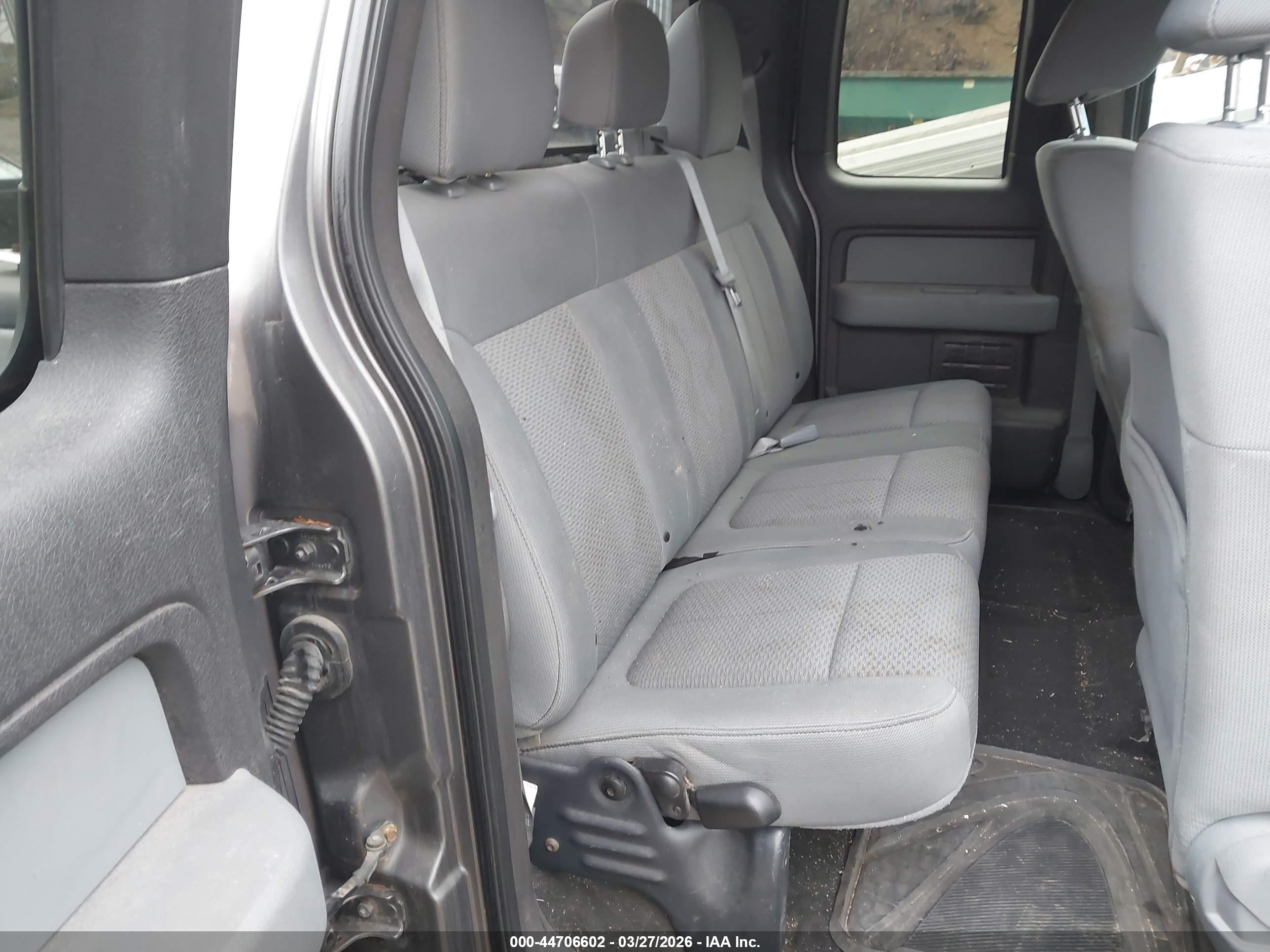 FORD F-150 image 8
