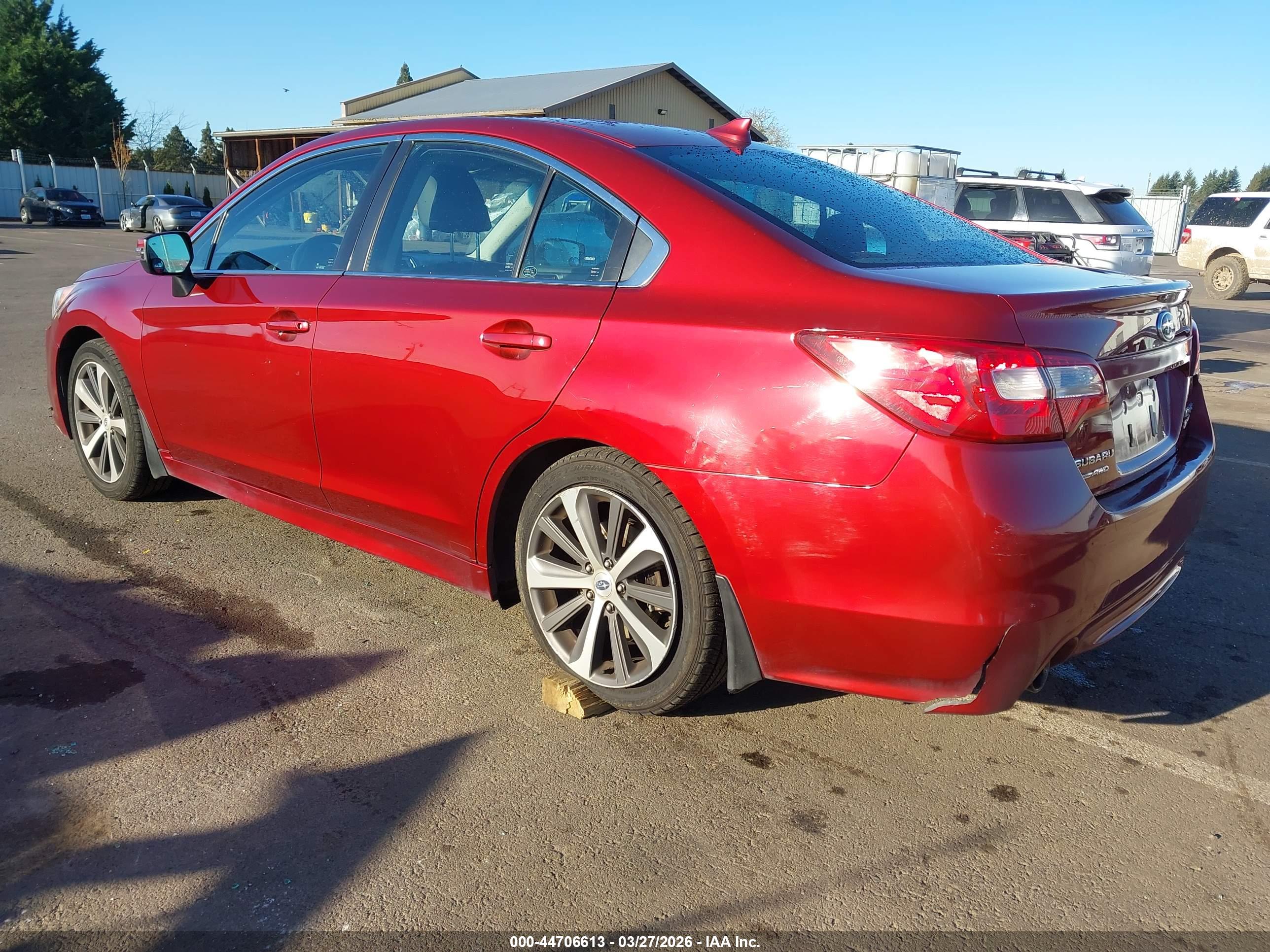 SUBARU LEGACY image 3