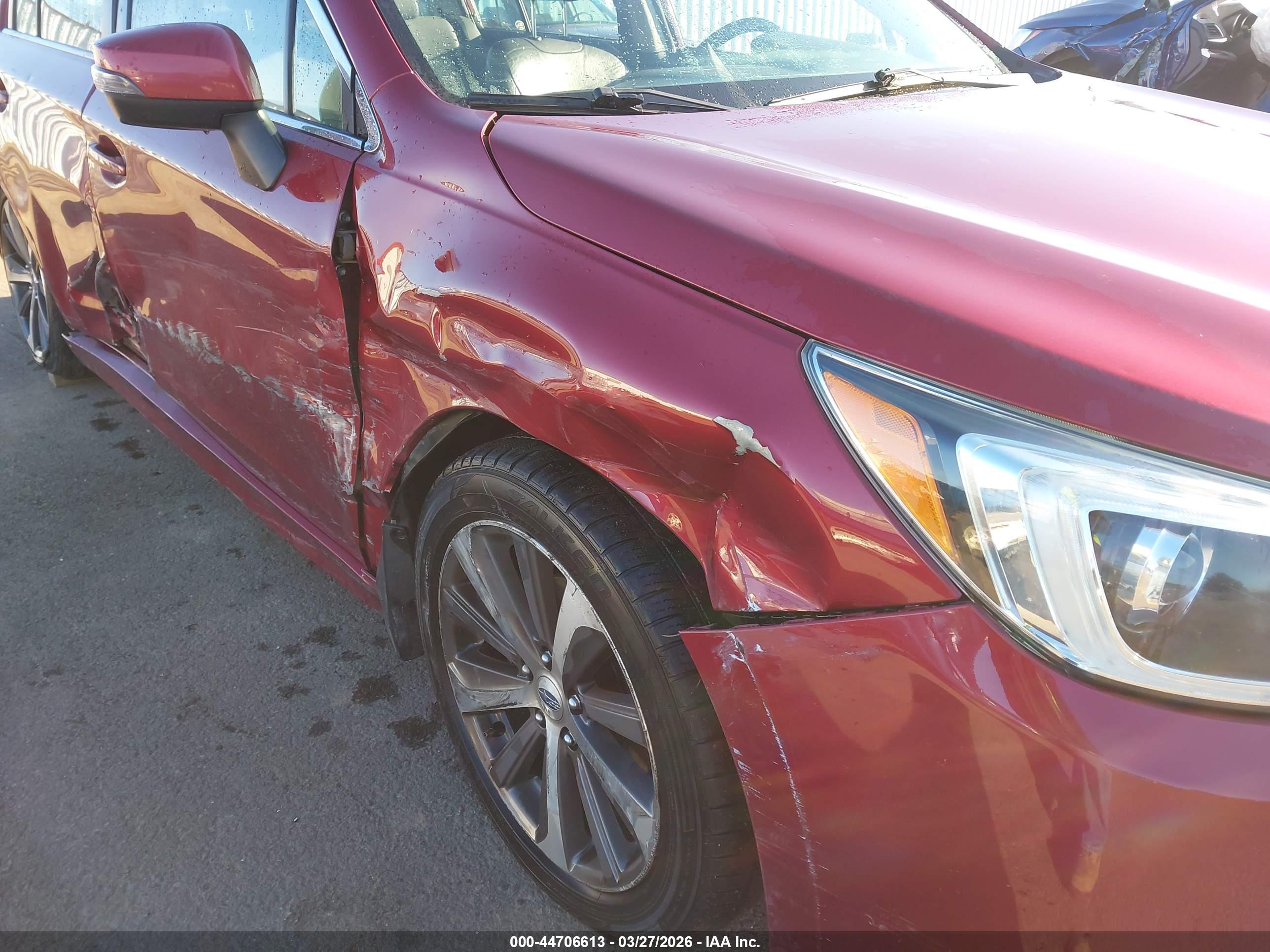 SUBARU LEGACY image 6