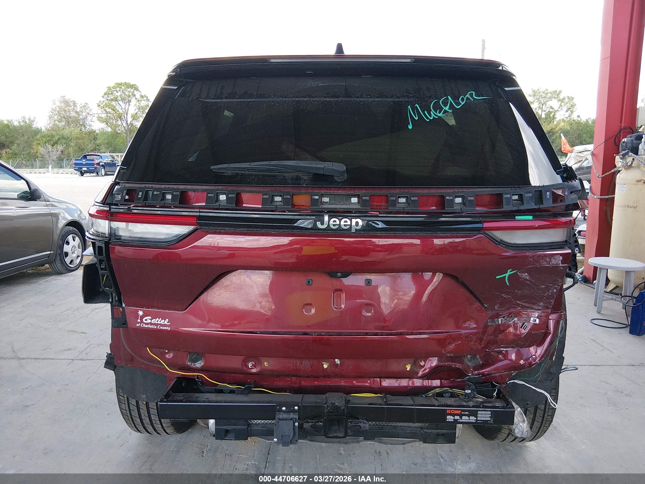 JEEP GRAND image 6