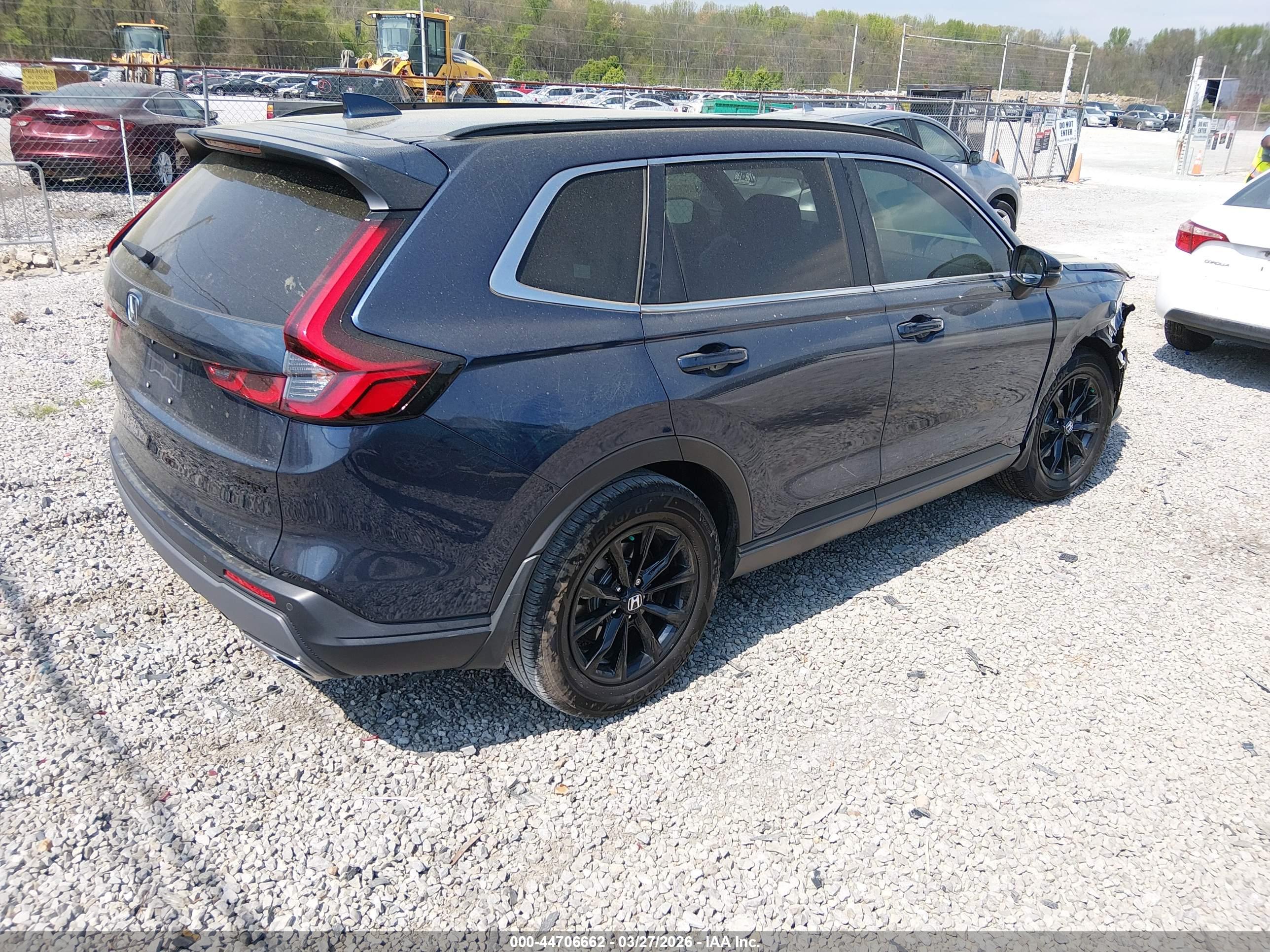 HONDA CR-V image 4
