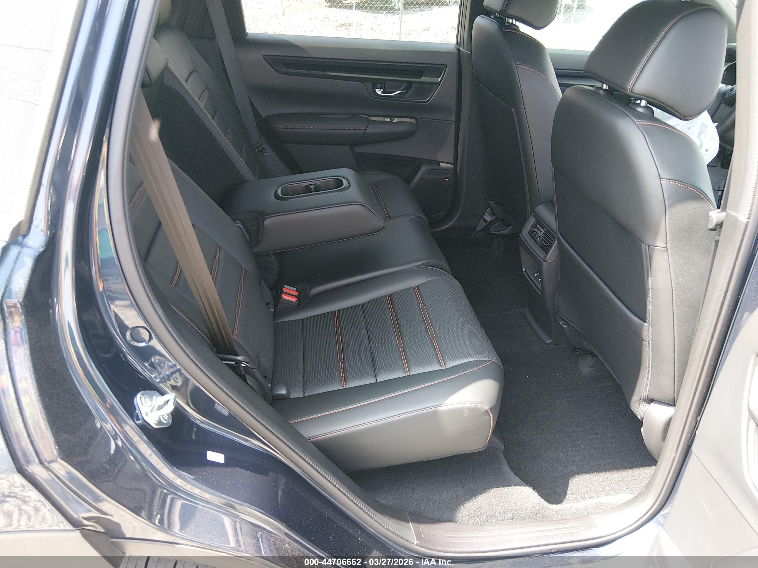 HONDA CR-V image 8