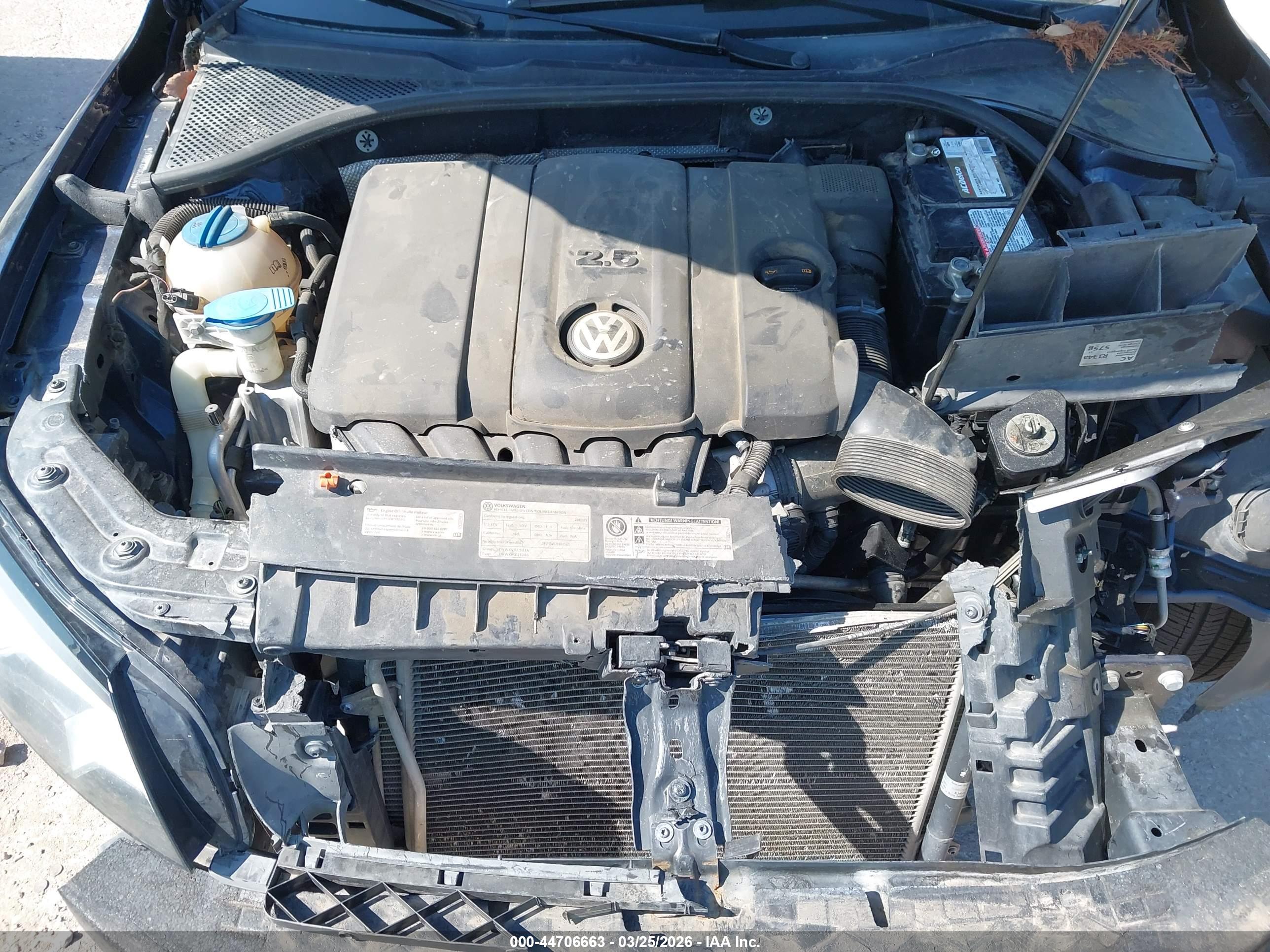 VOLKSWAGEN PASSAT image 10