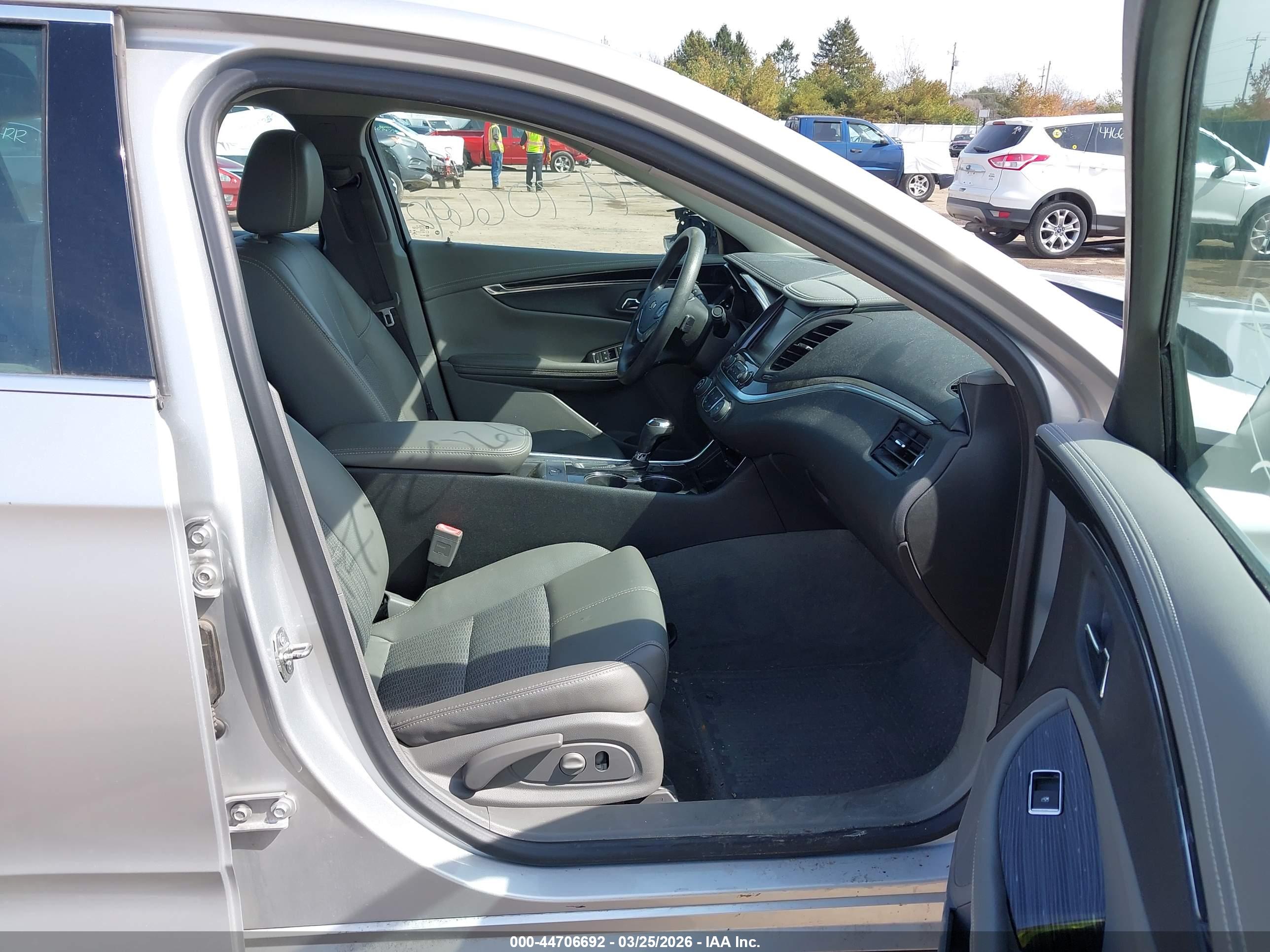 CHEVROLET IMPALA image 5