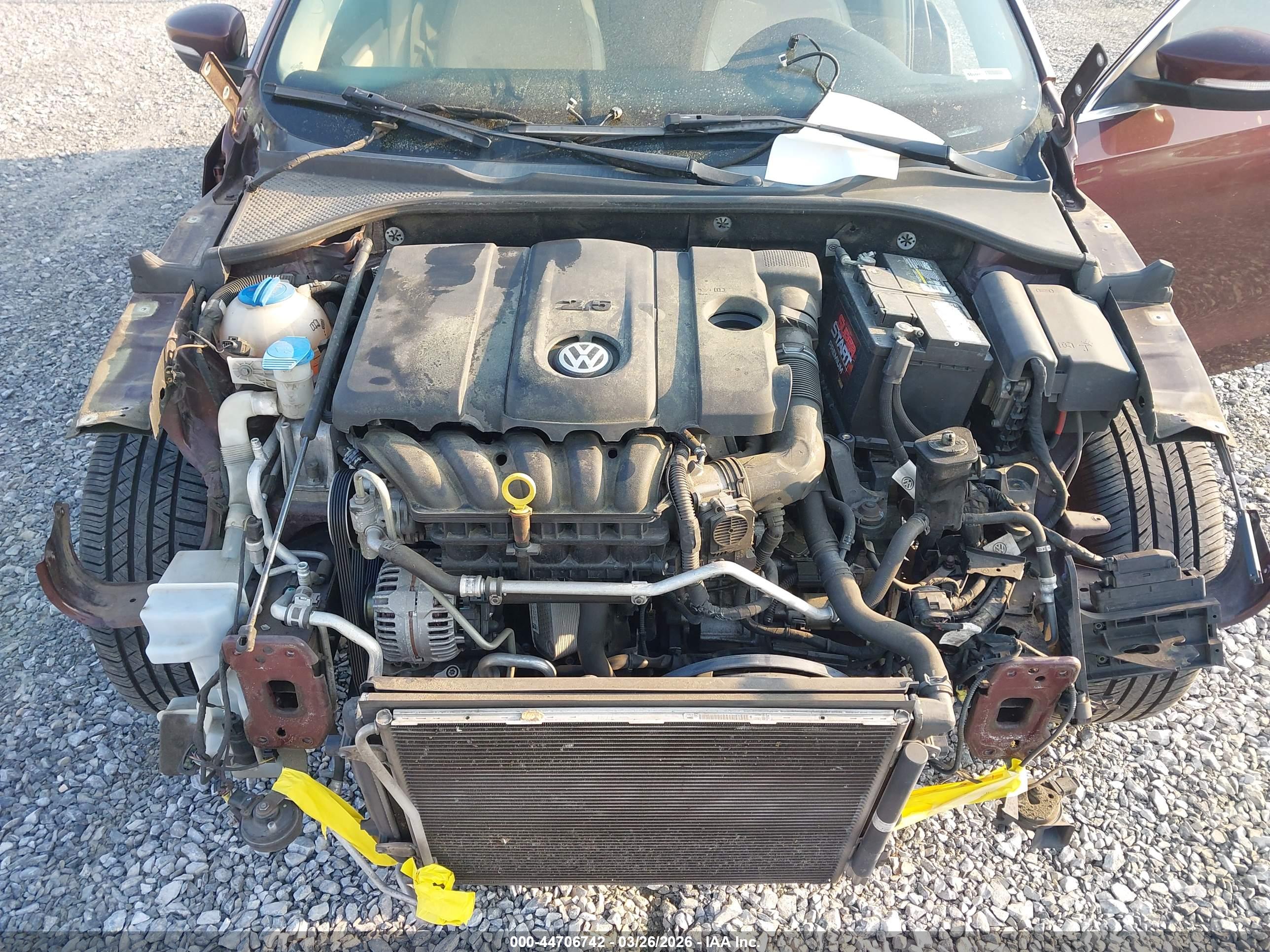 VOLKSWAGEN PASSAT image 10