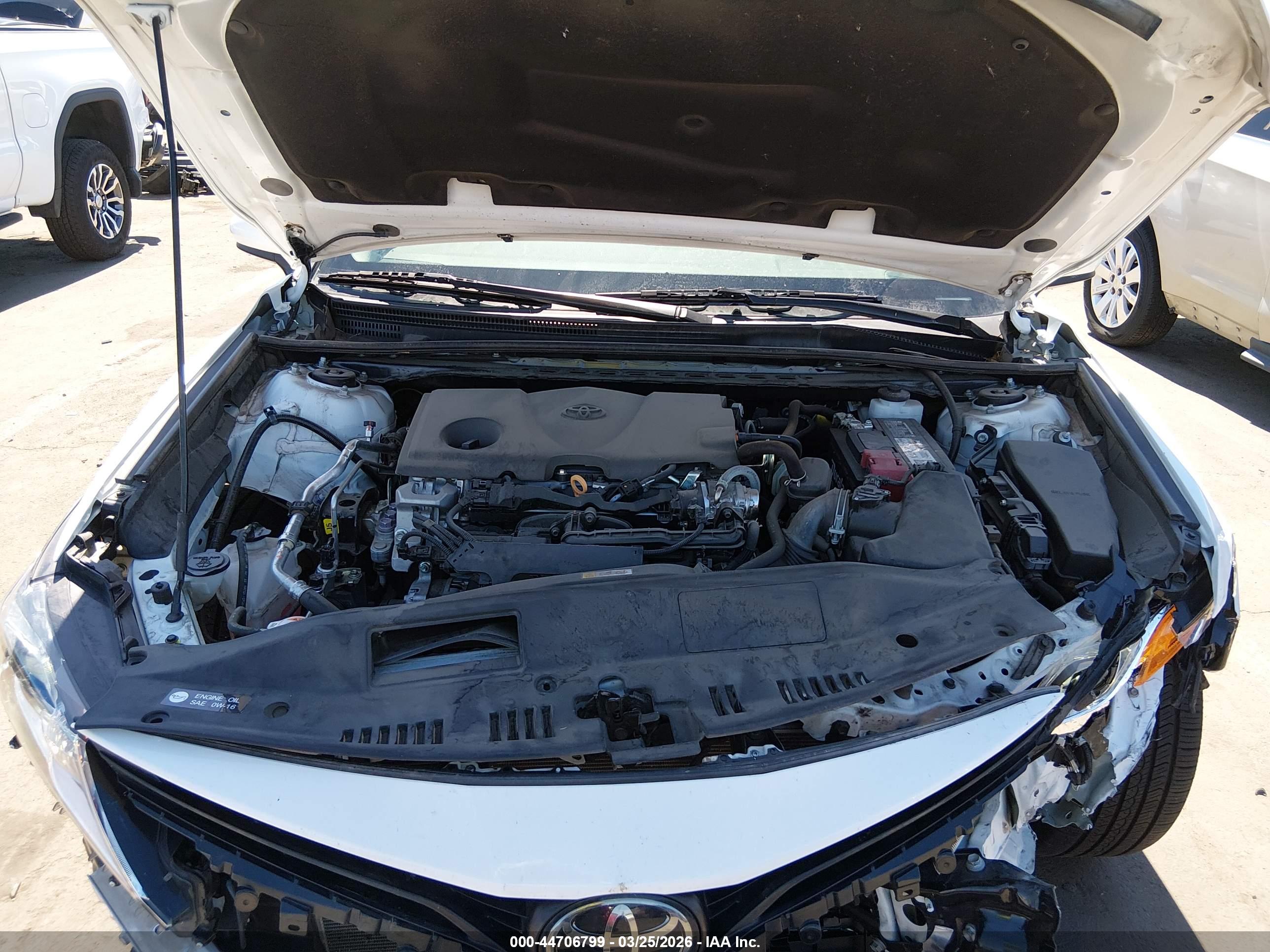 TOYOTA CAMRY image 10