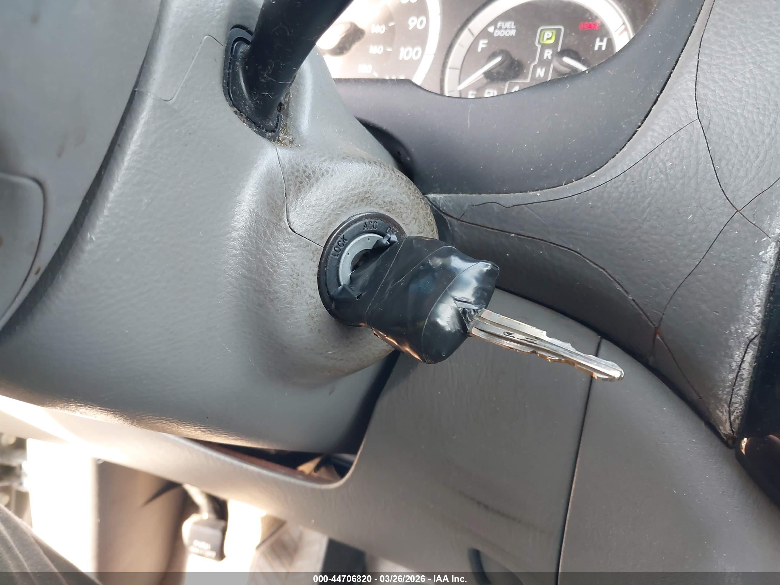 TOYOTA SIENNA image 11