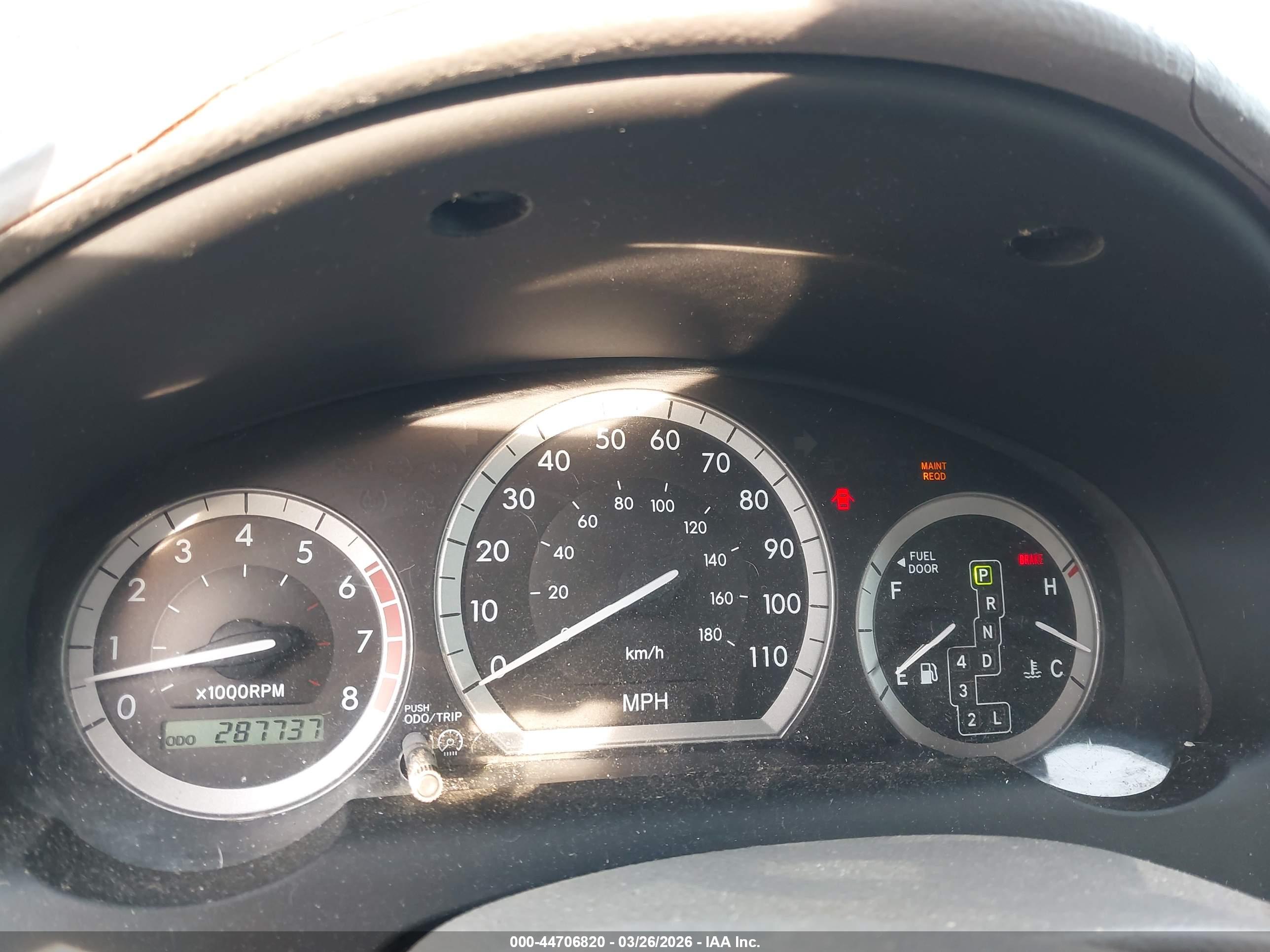 TOYOTA SIENNA image 7