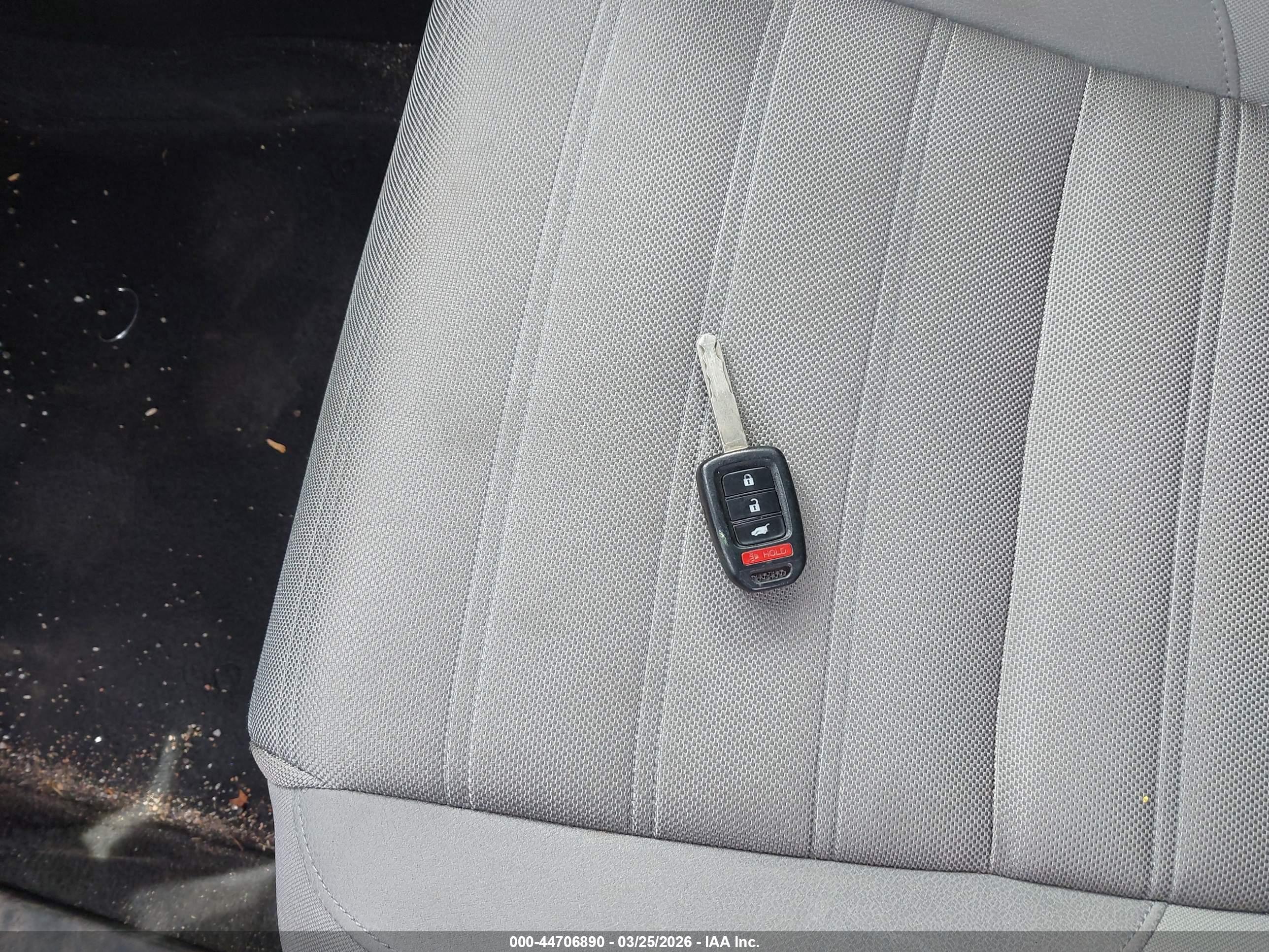 HONDA CR-V image 11