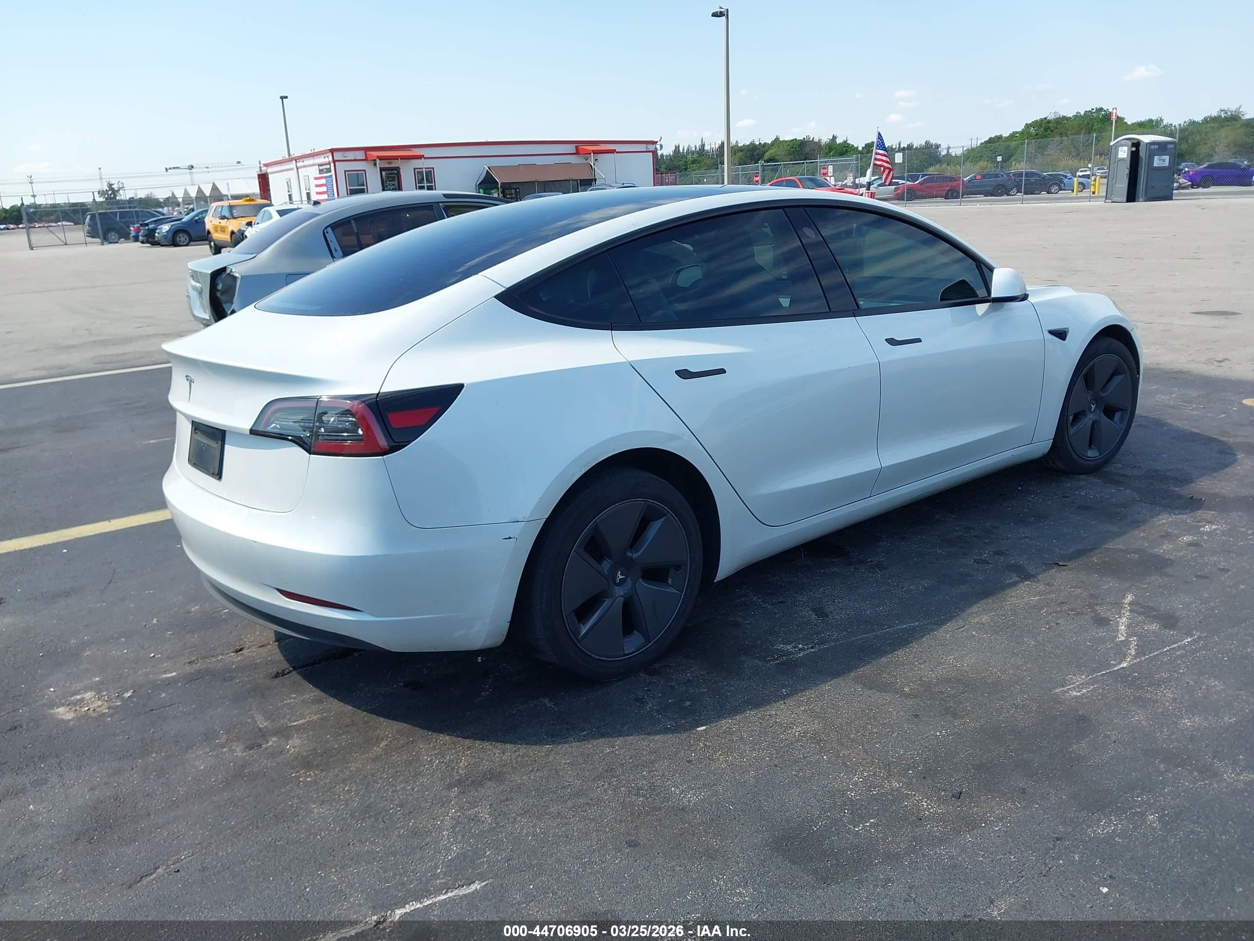 TESLA MODEL image 4