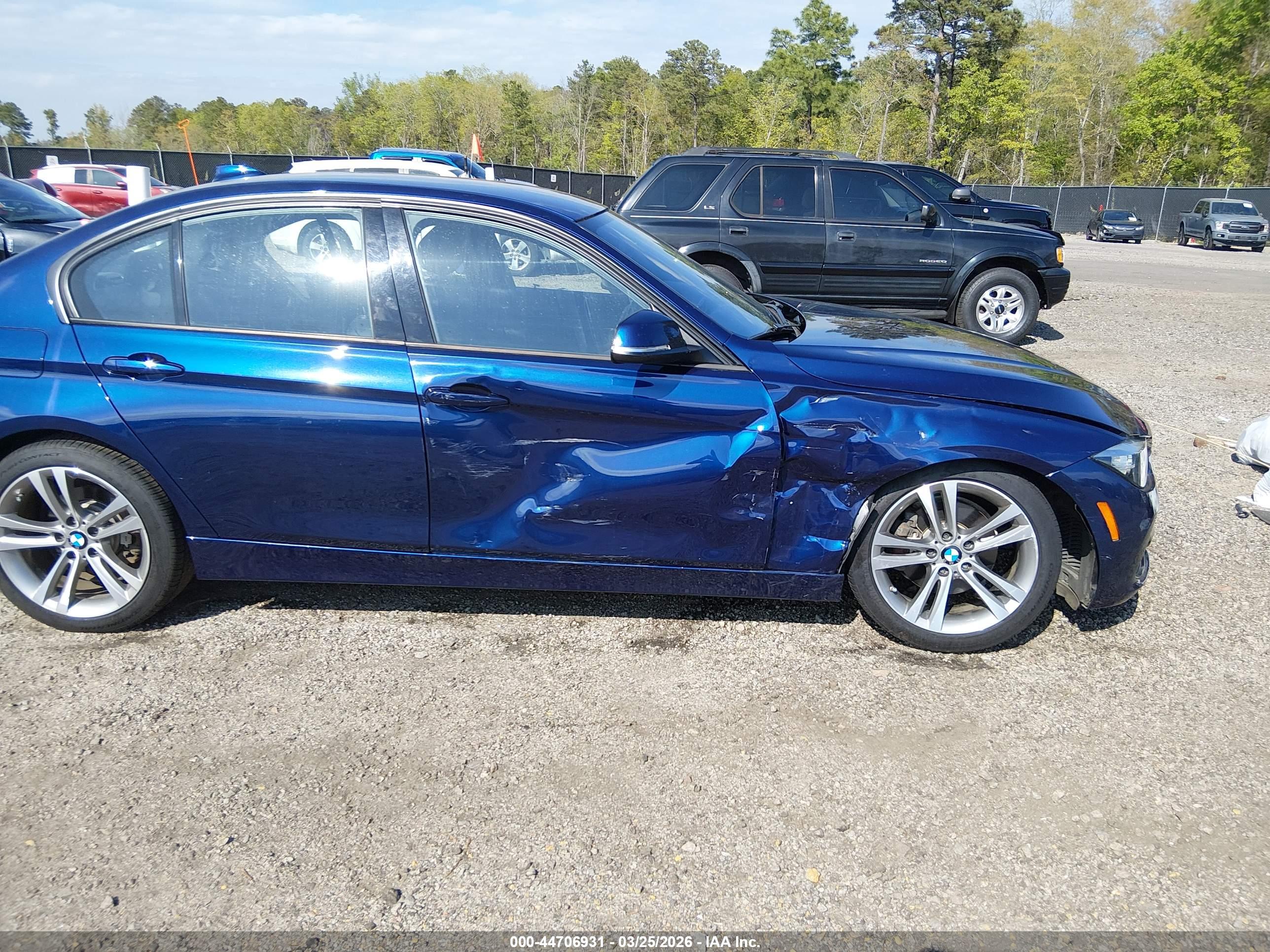 BMW 328I image 6