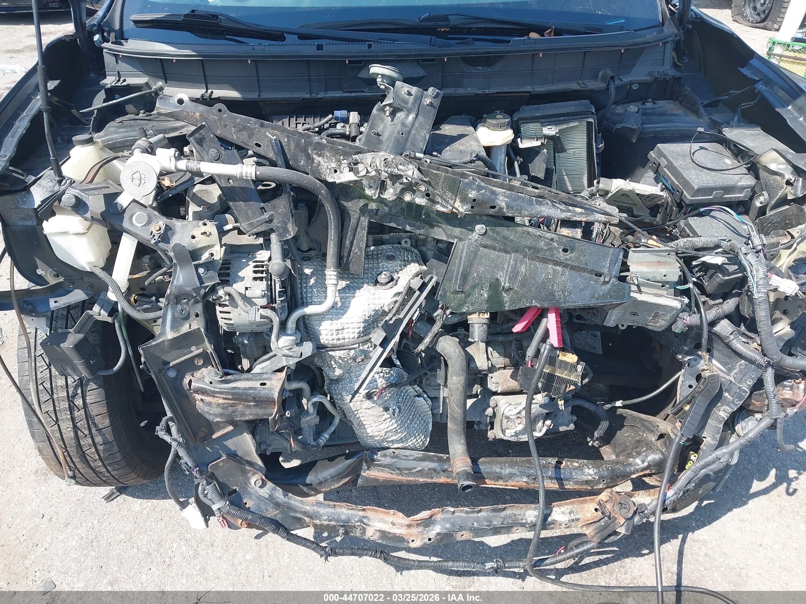 NISSAN ROGUE image 10
