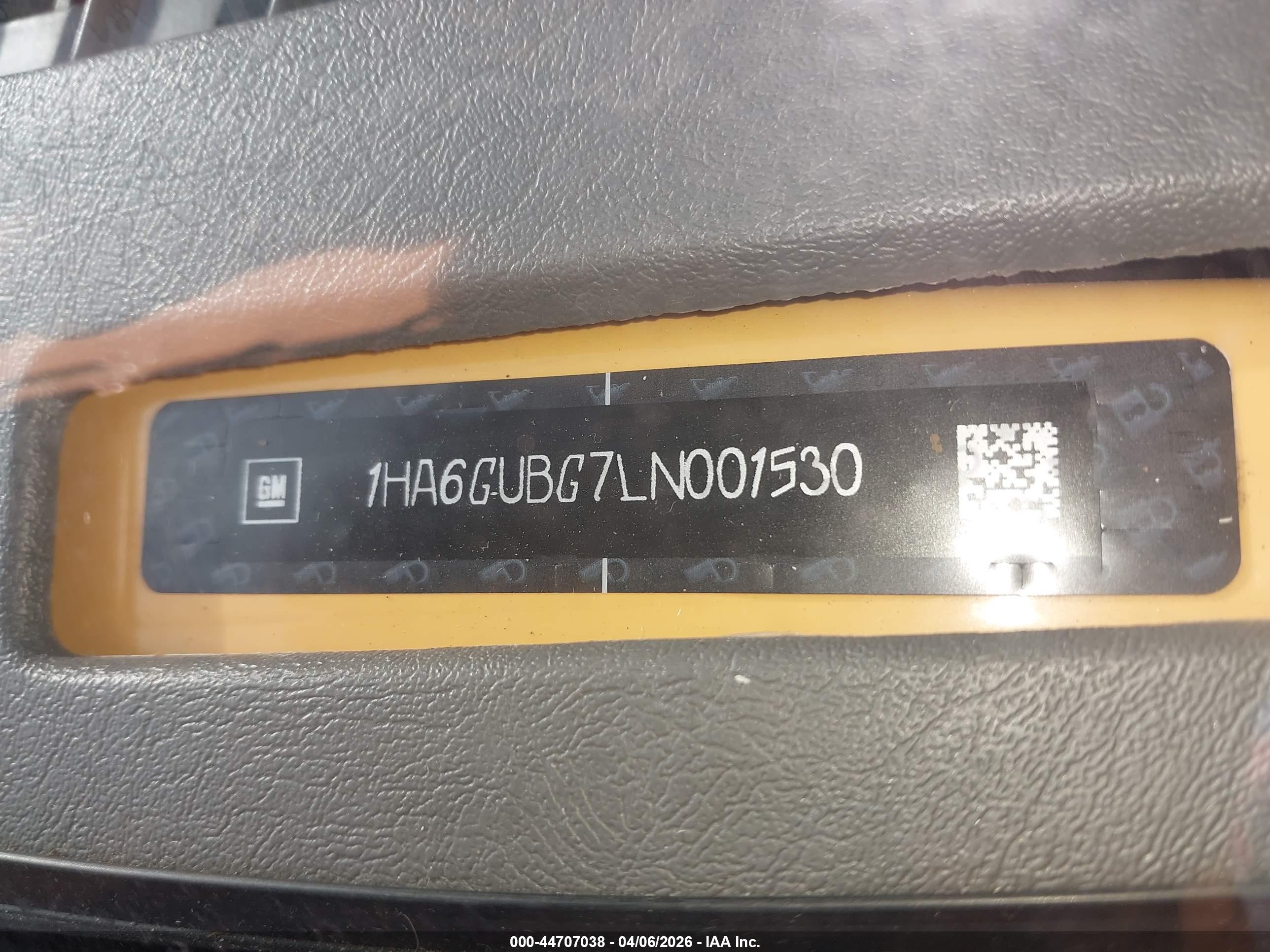 CHEVROLET EXPRESS image 9
