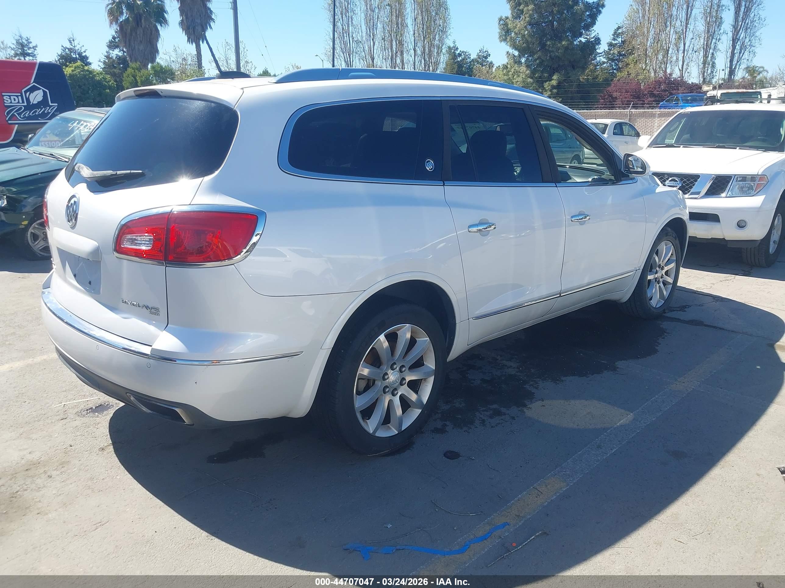 BUICK ENCLAVE image 4