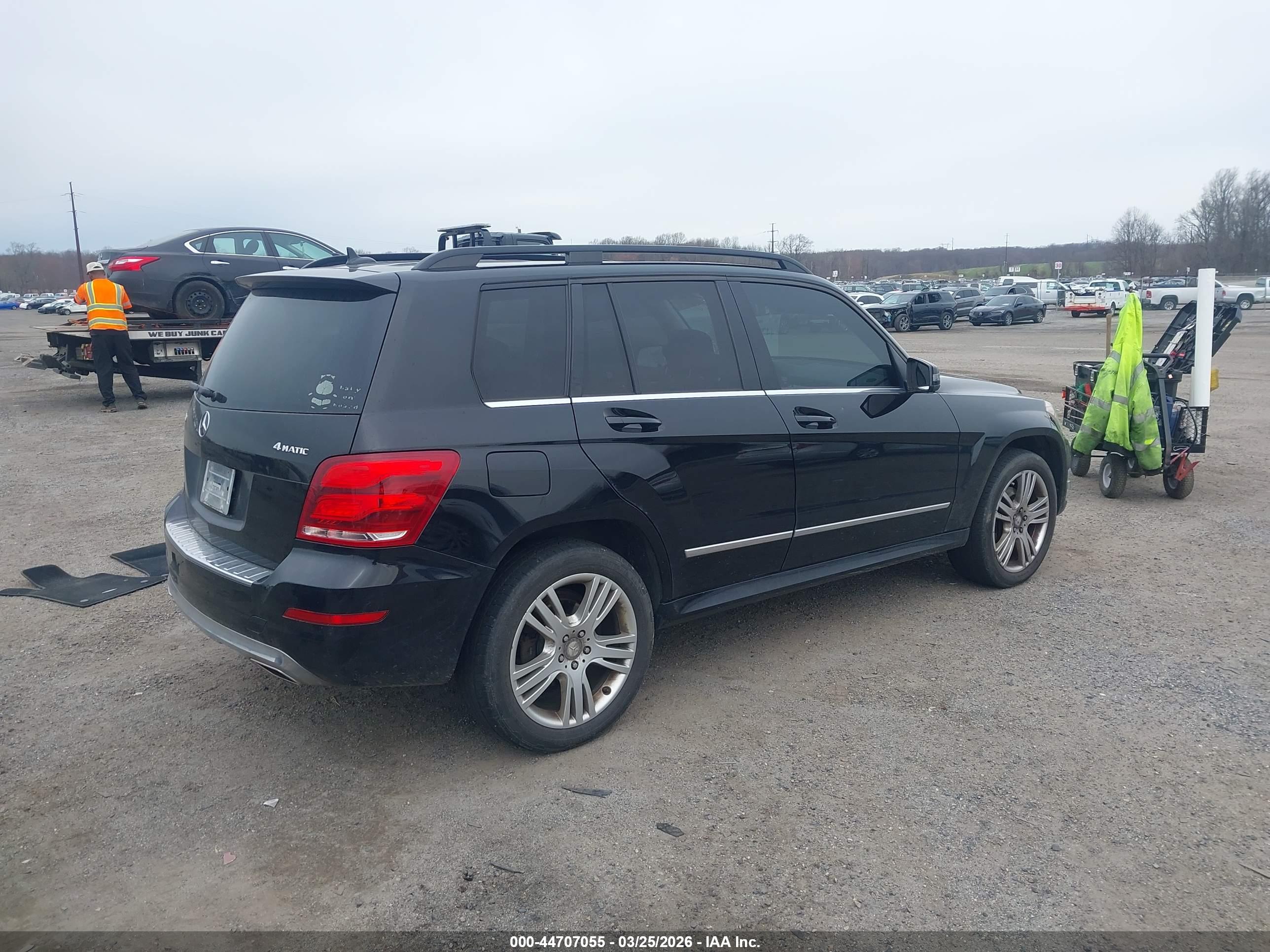 MERCEDES-BENZ GLK image 4