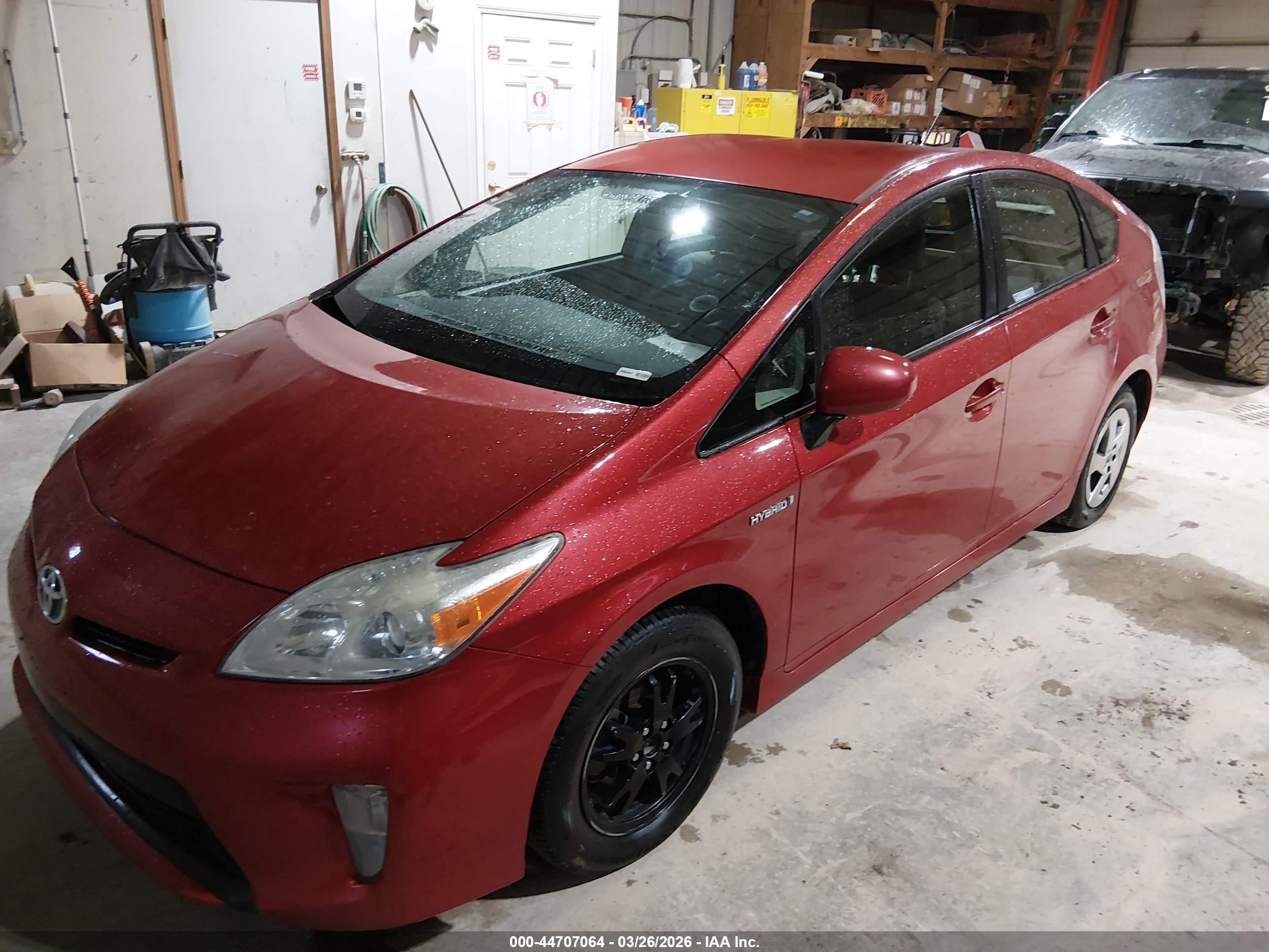 TOYOTA PRIUS image 2