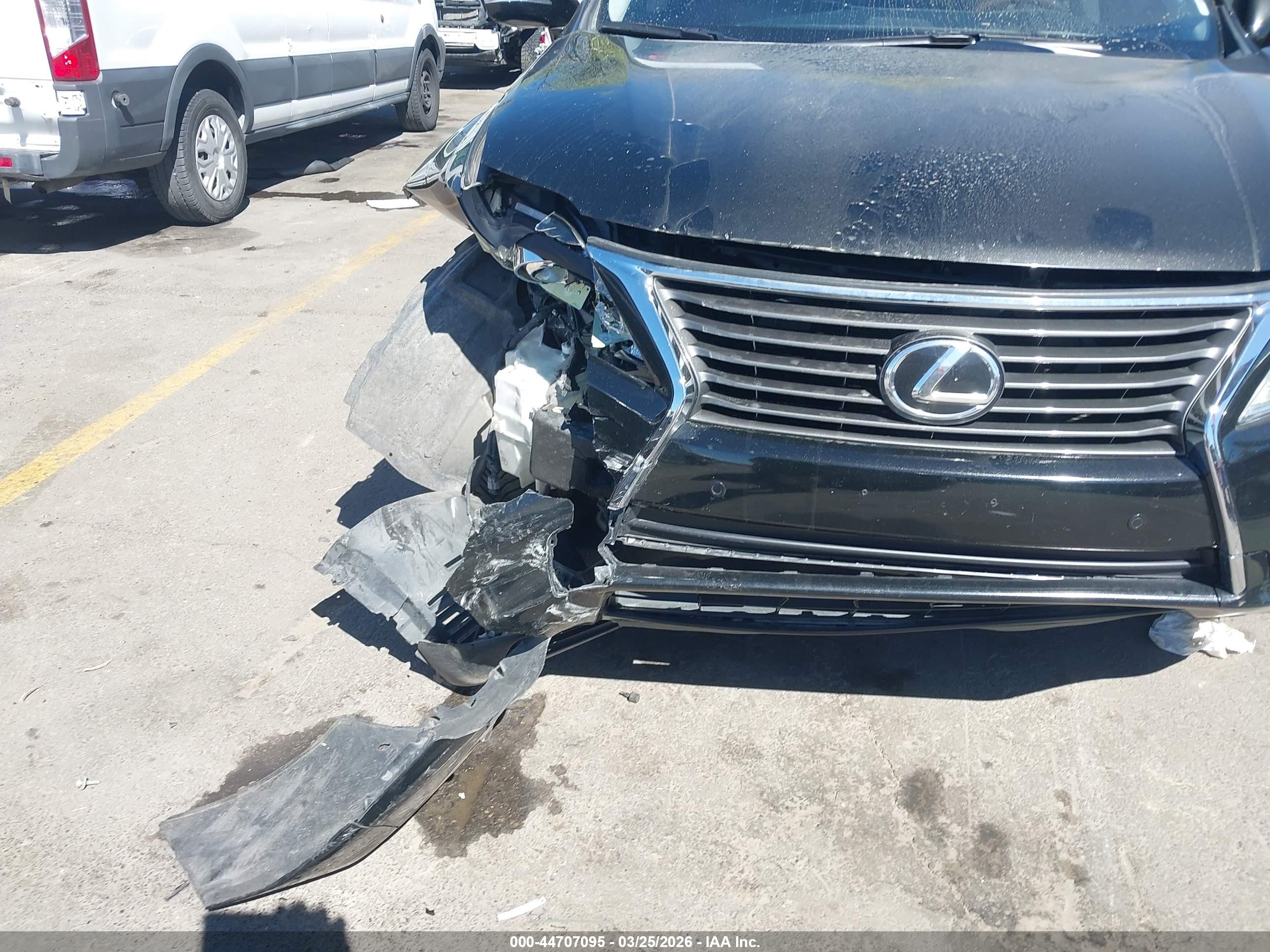 LEXUS RX image 6