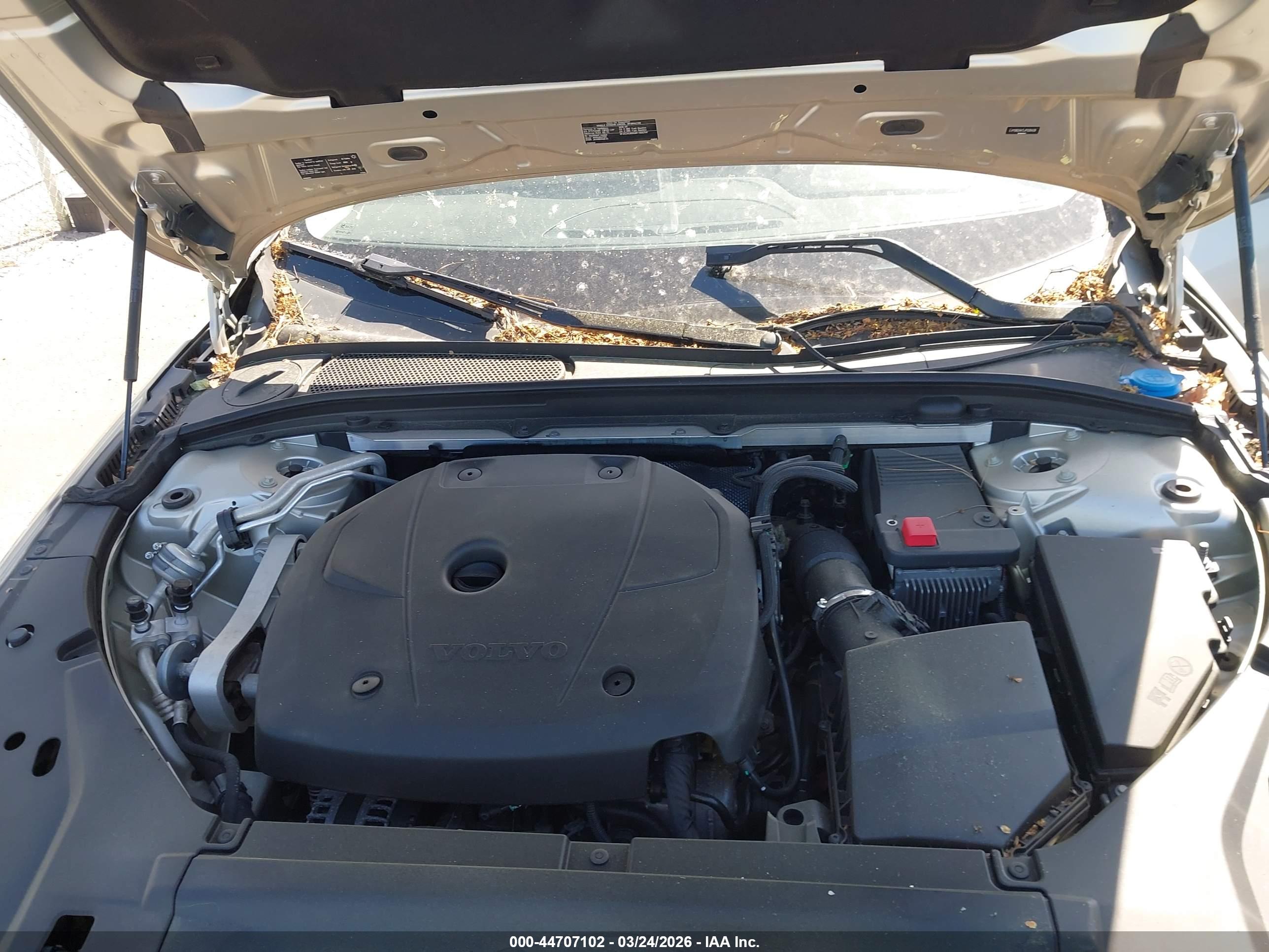 VOLVO S90 image 10