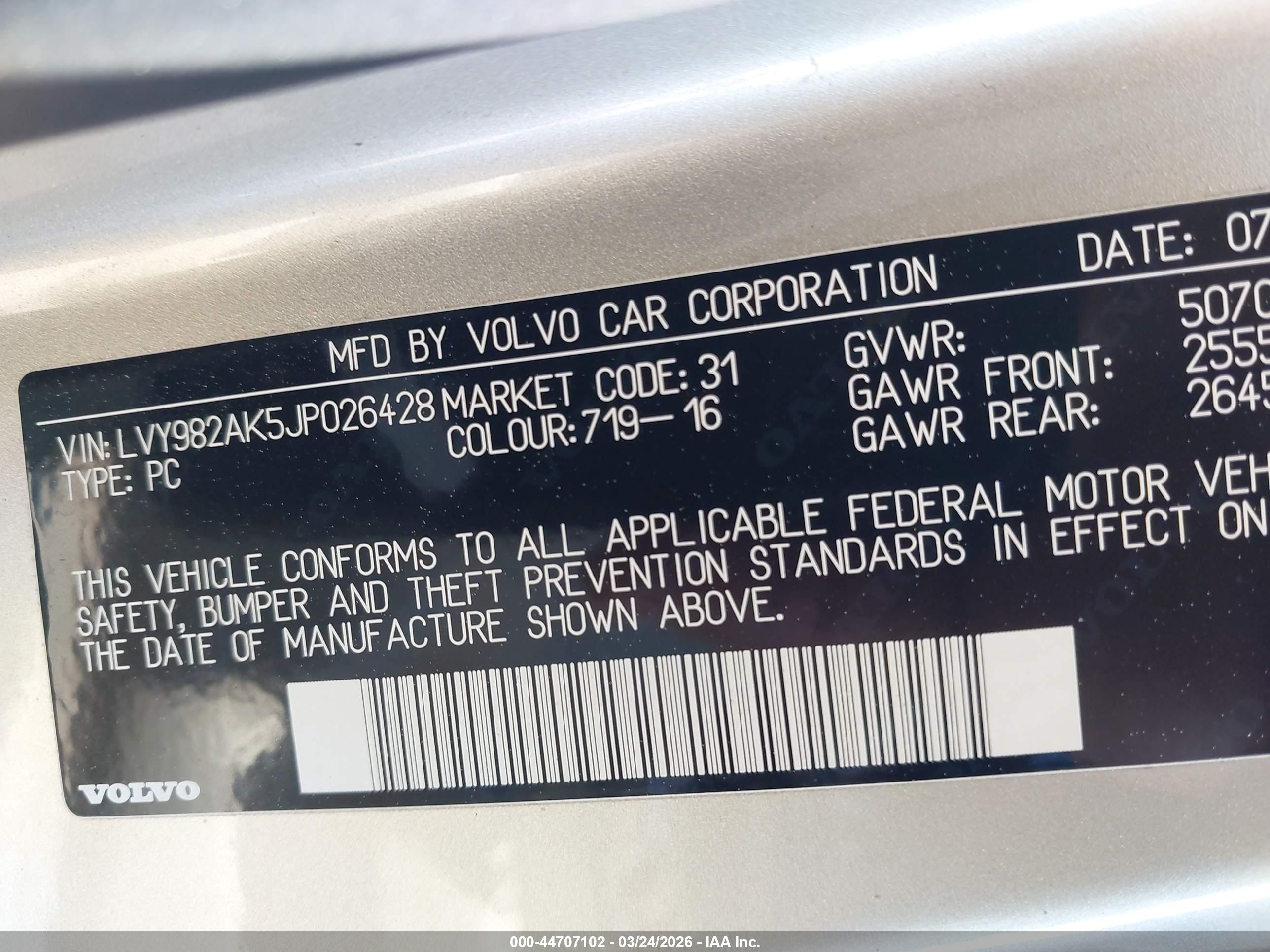 VOLVO S90 image 9