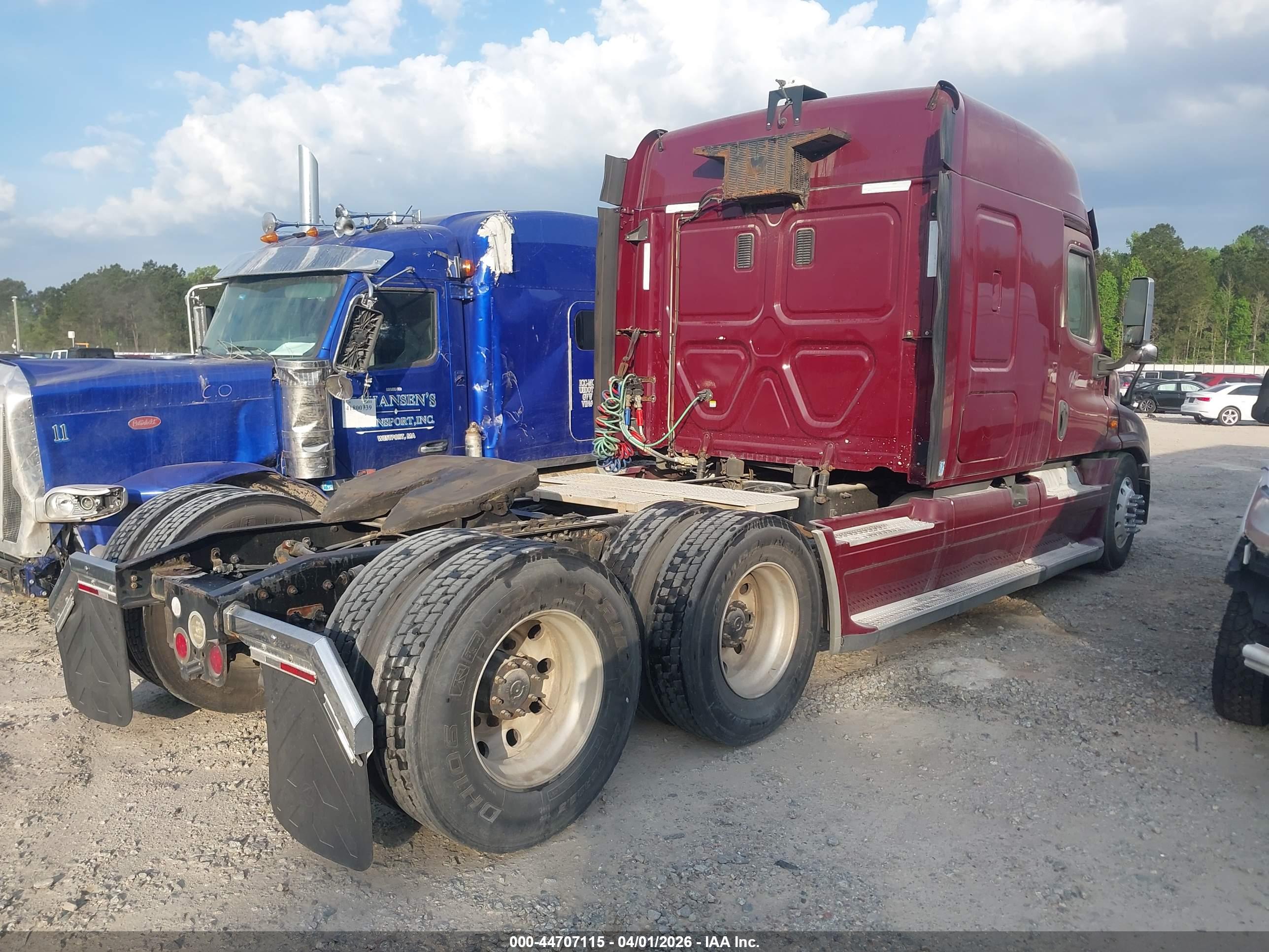 FREIGHTLINER CASCADIA image 4