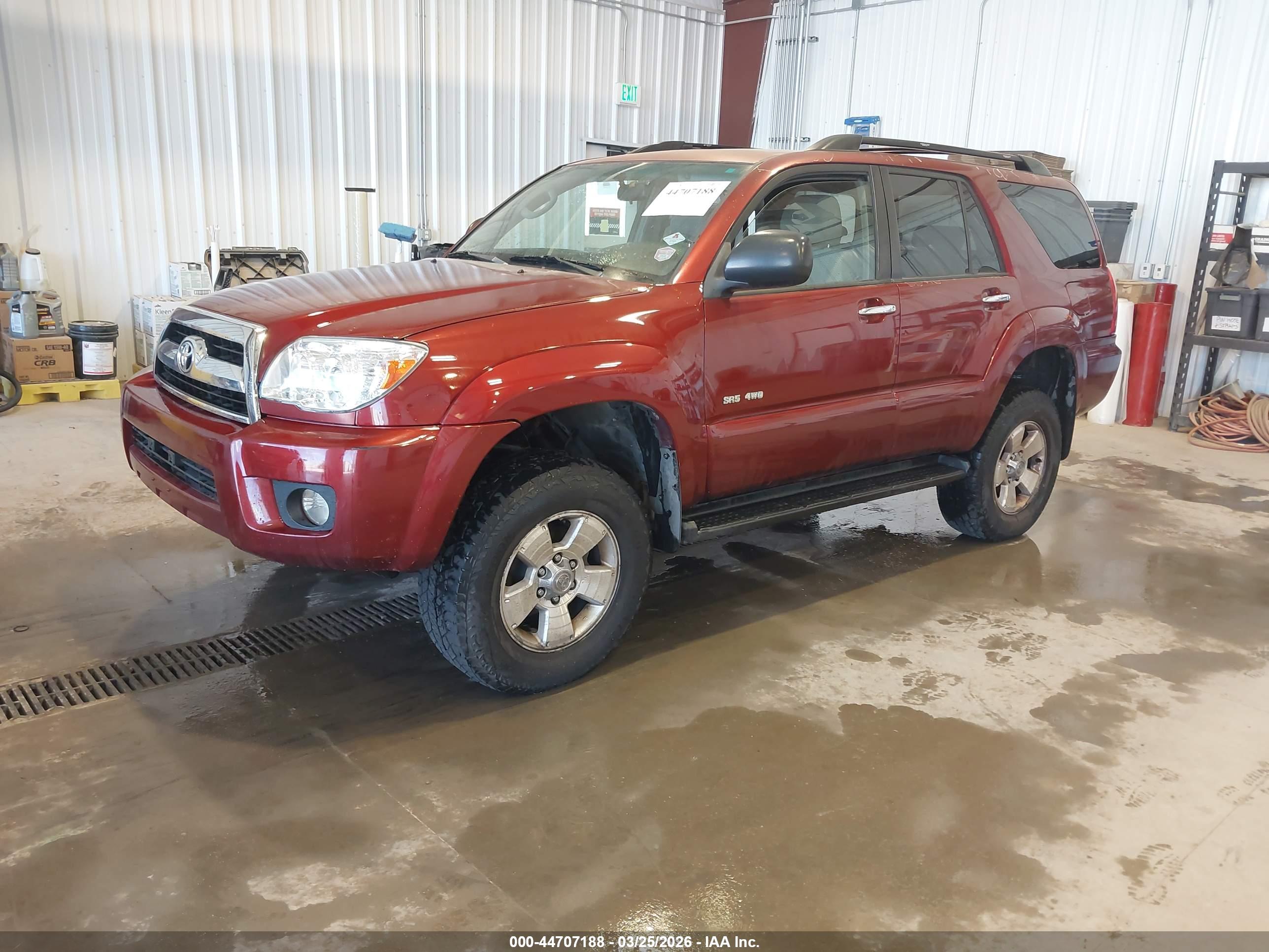 TOYOTA 4RUNNER image 2