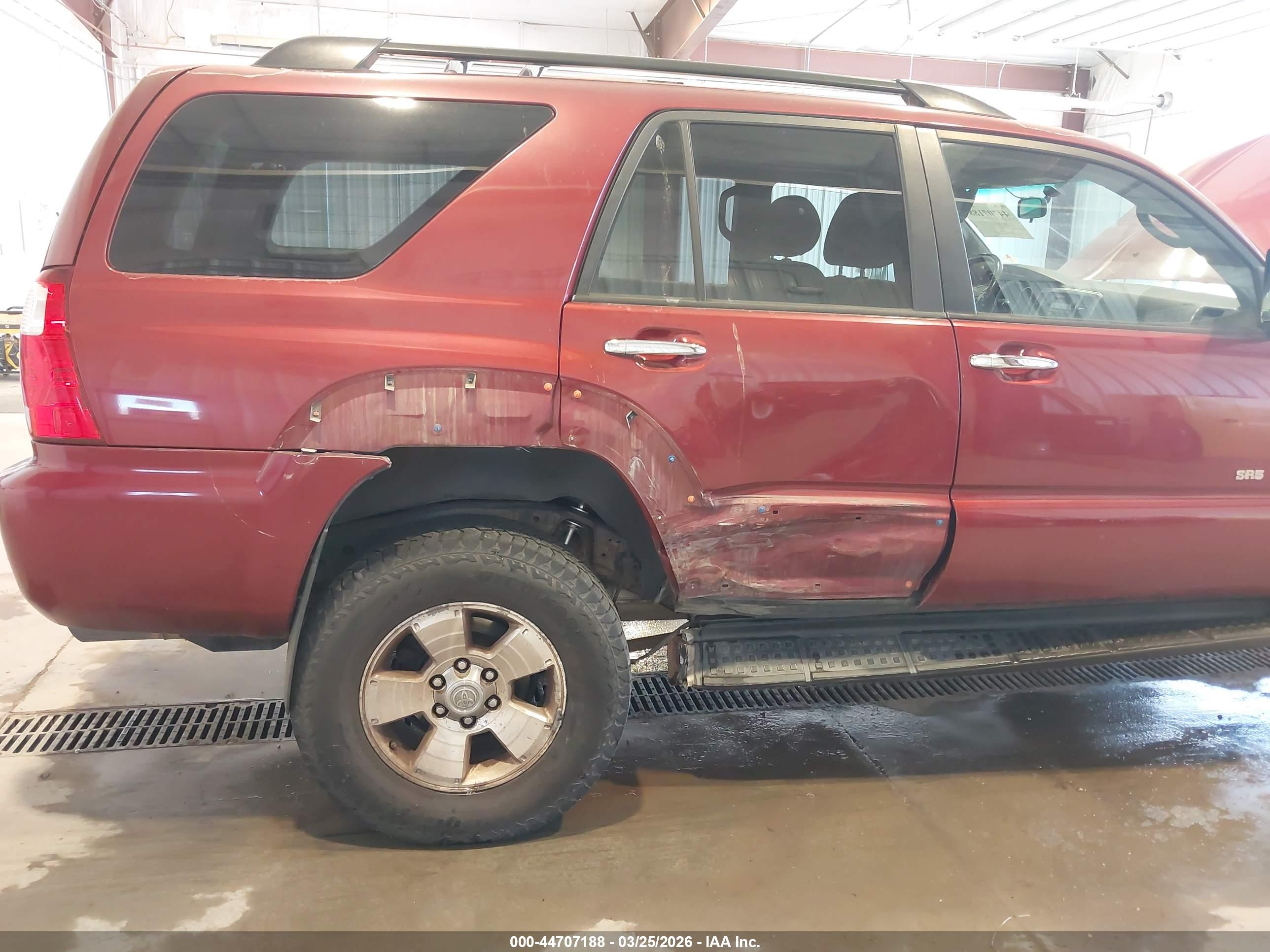 TOYOTA 4RUNNER image 6