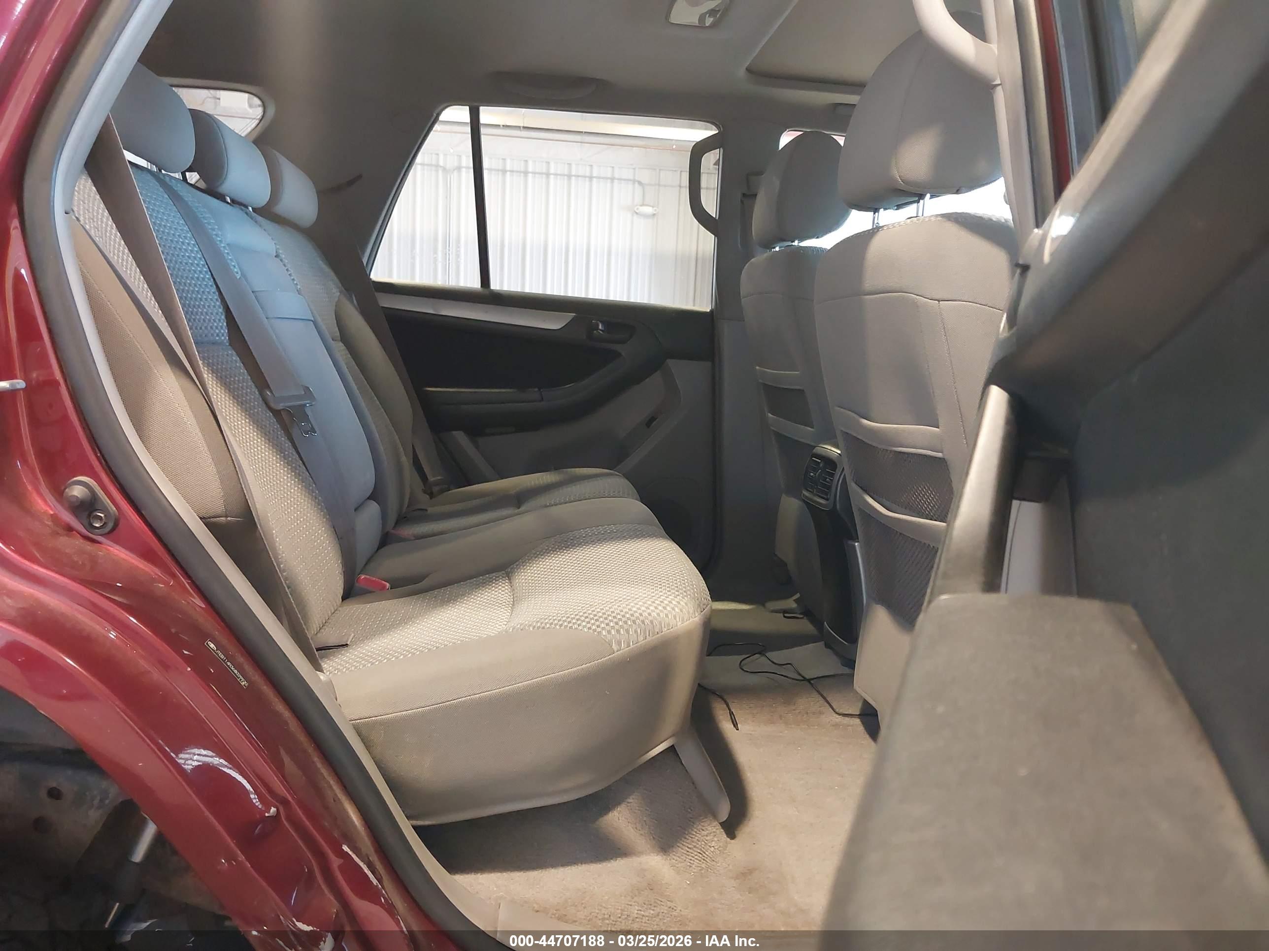TOYOTA 4RUNNER image 8