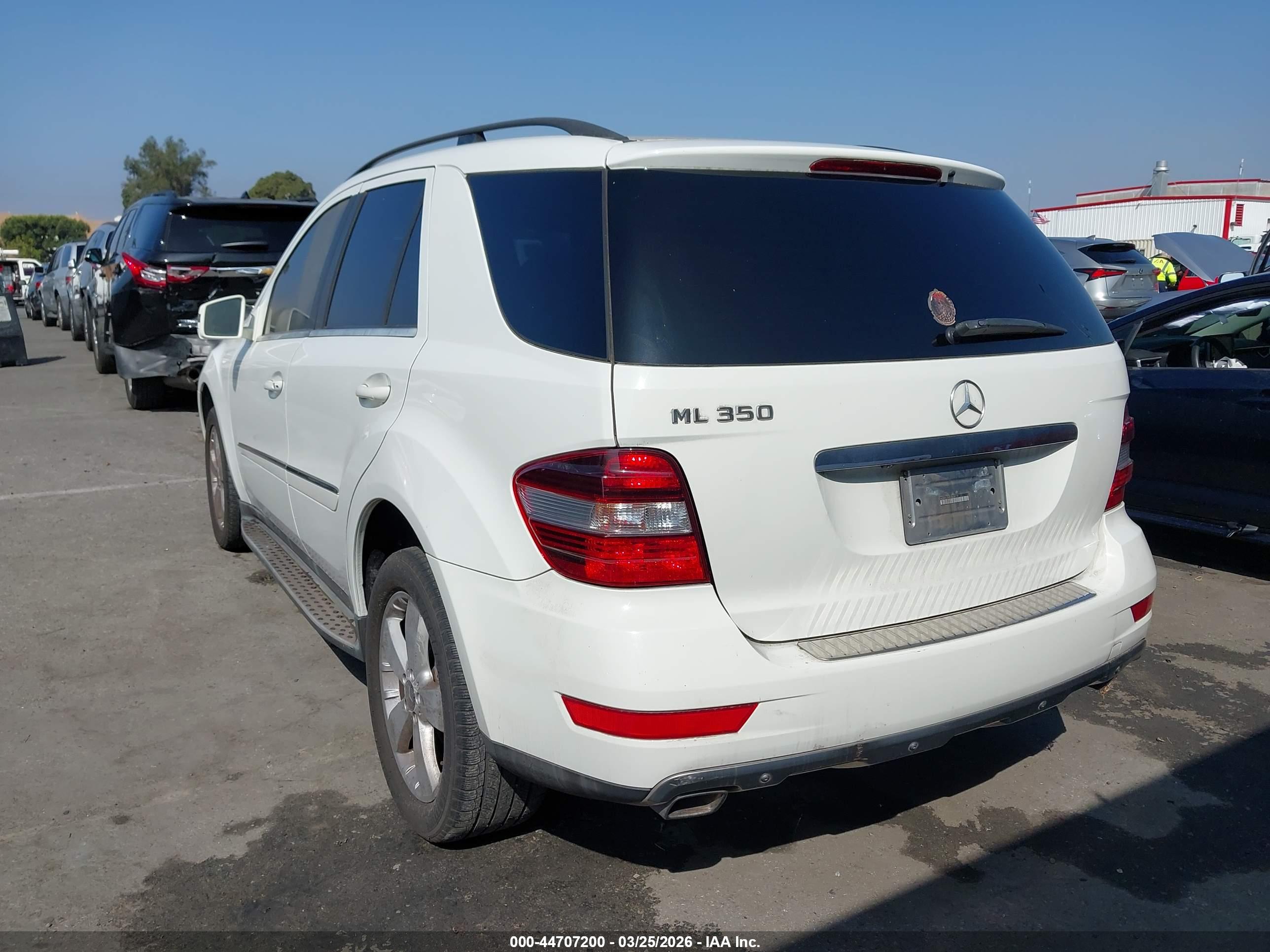 MERCEDES-BENZ ML image 3