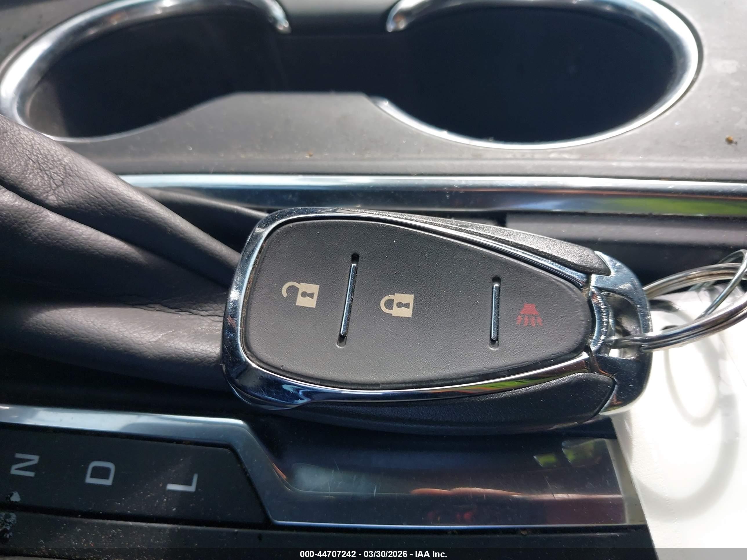 CHEVROLET EQUINOX image 11