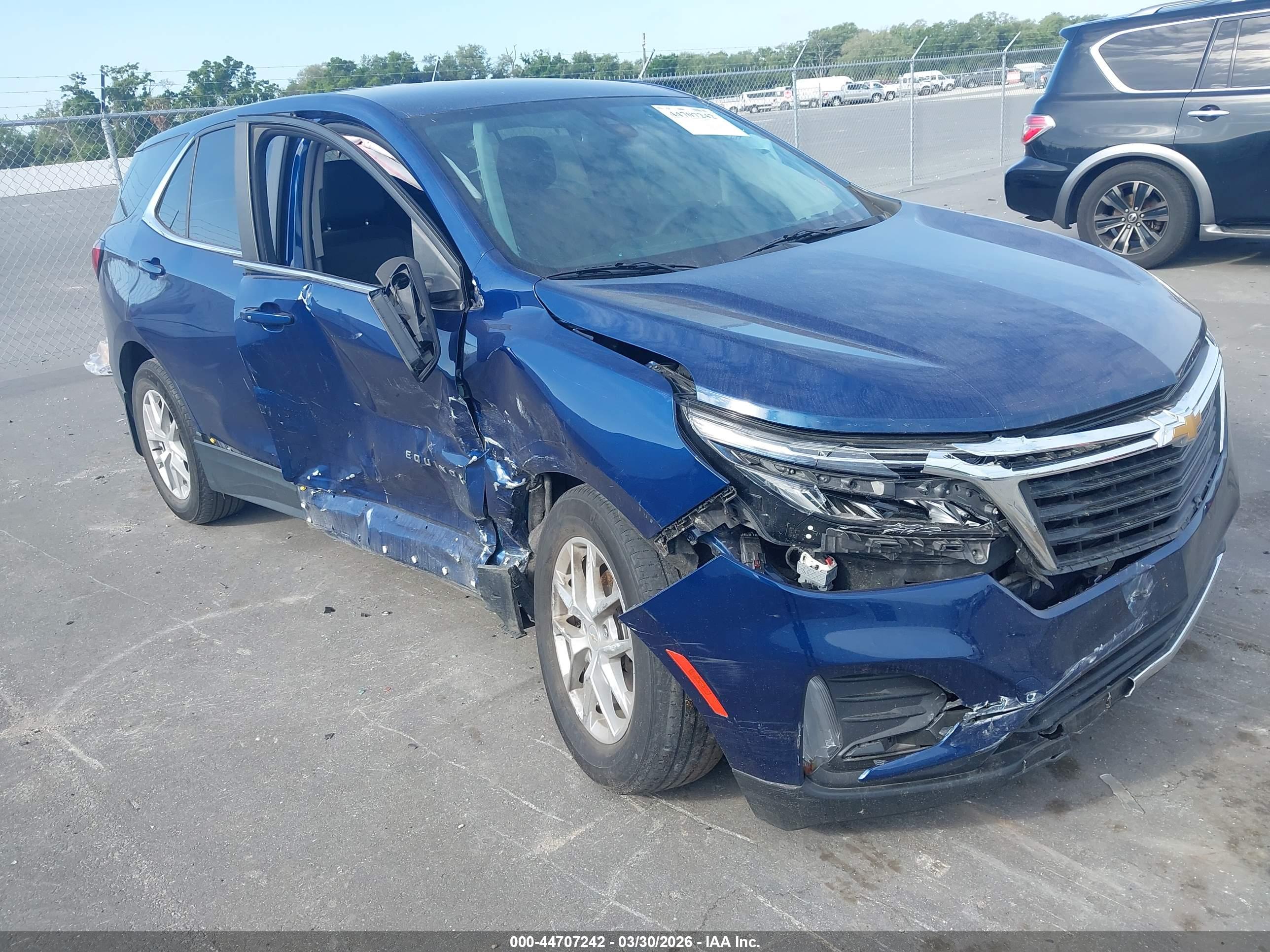 CHEVROLET EQUINOX image 6