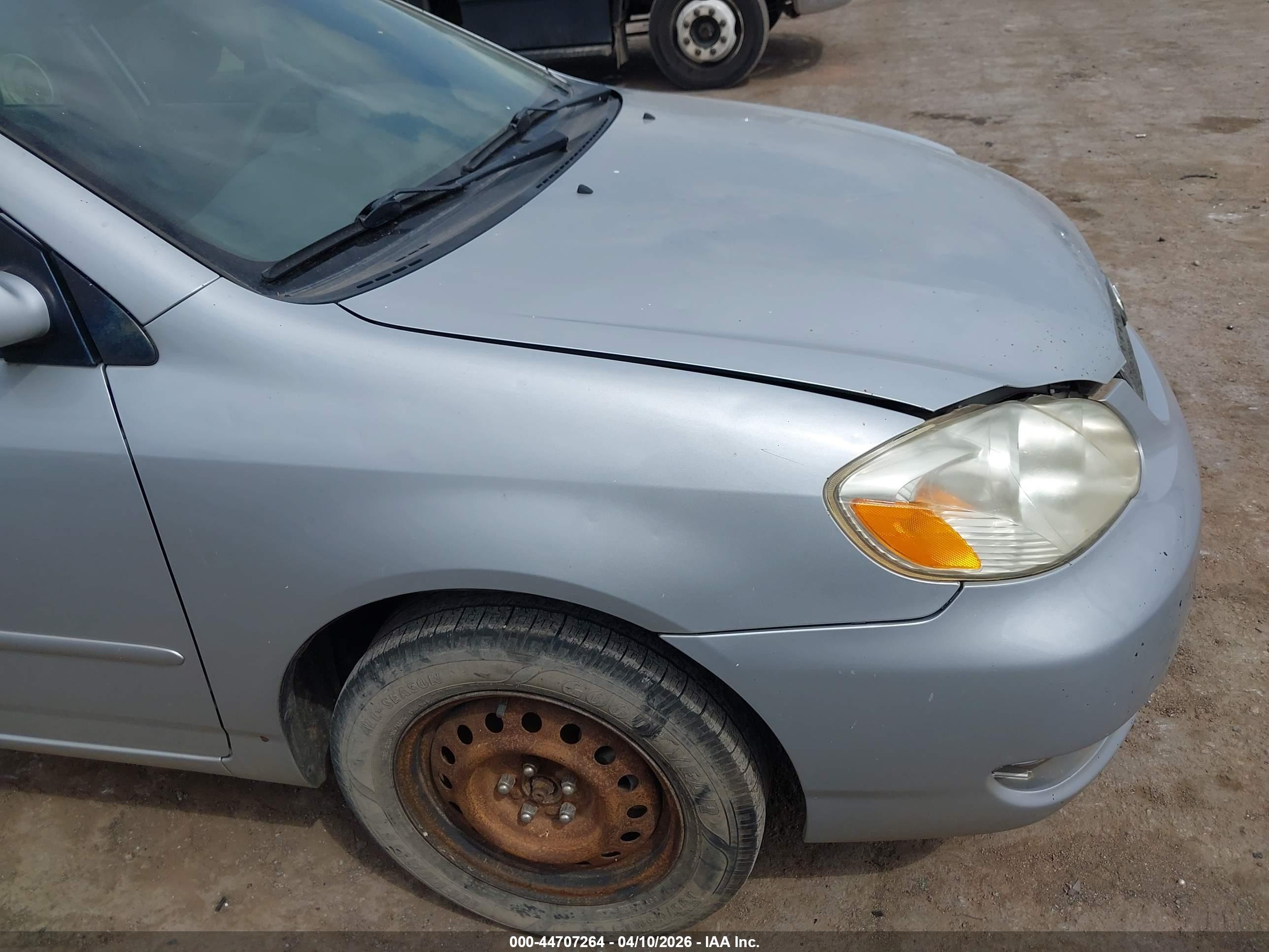 TOYOTA COROLLA image 6