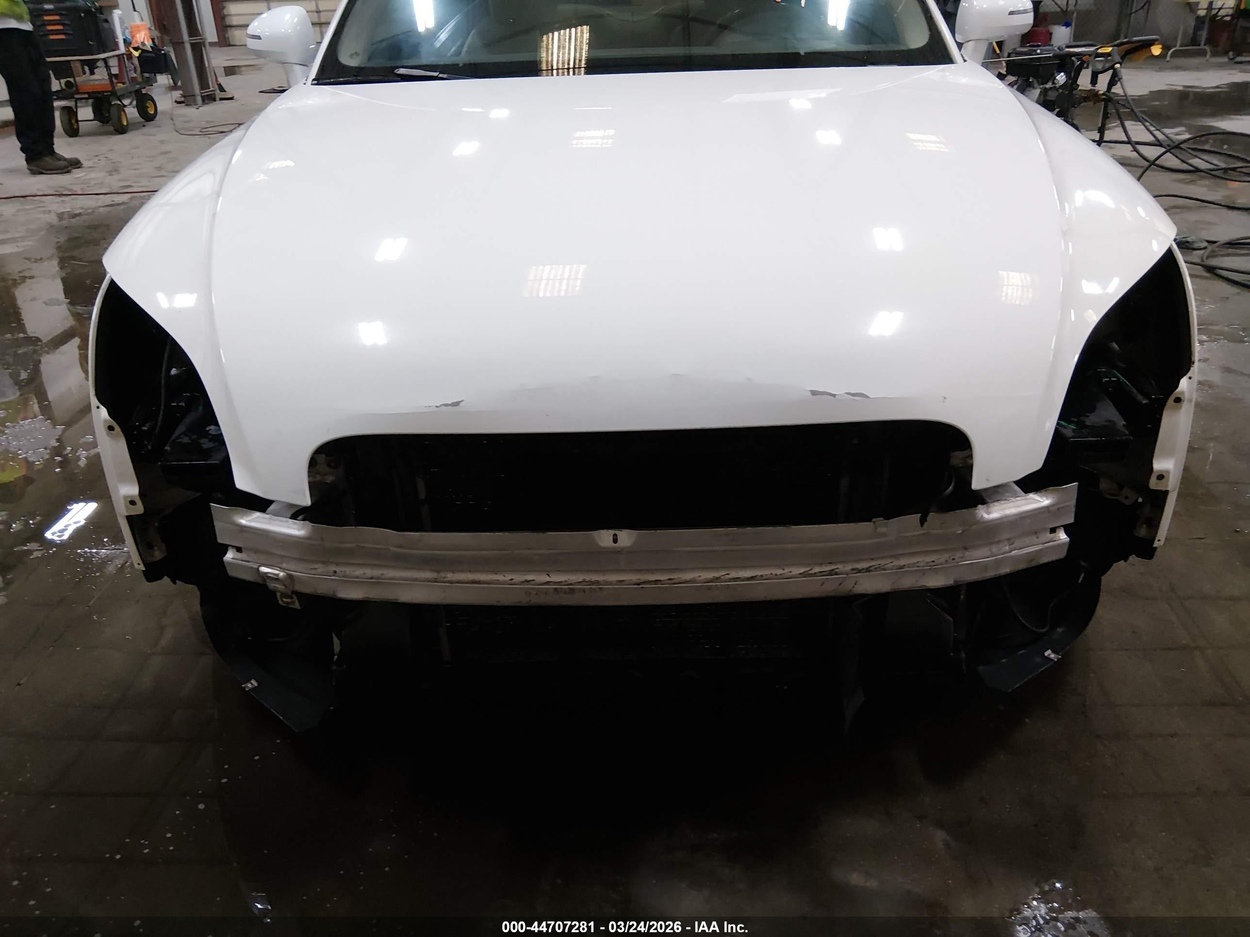 AUDI TT image 6