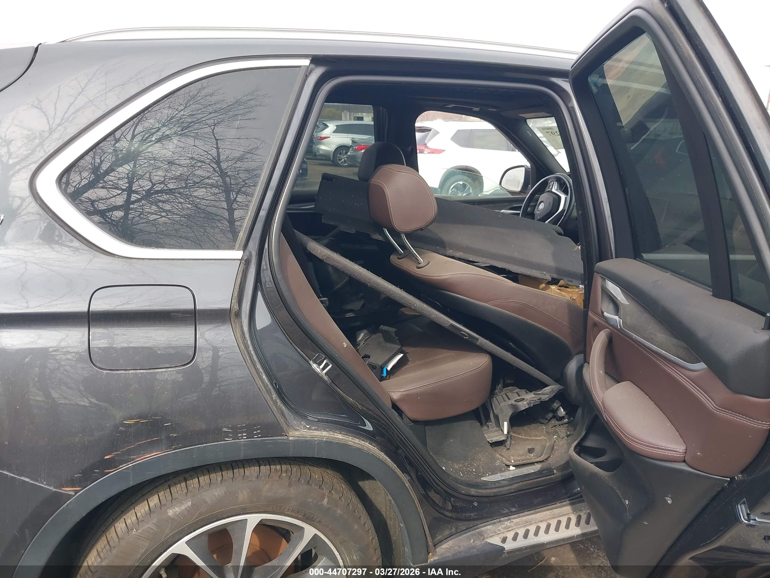 BMW X5 image 8