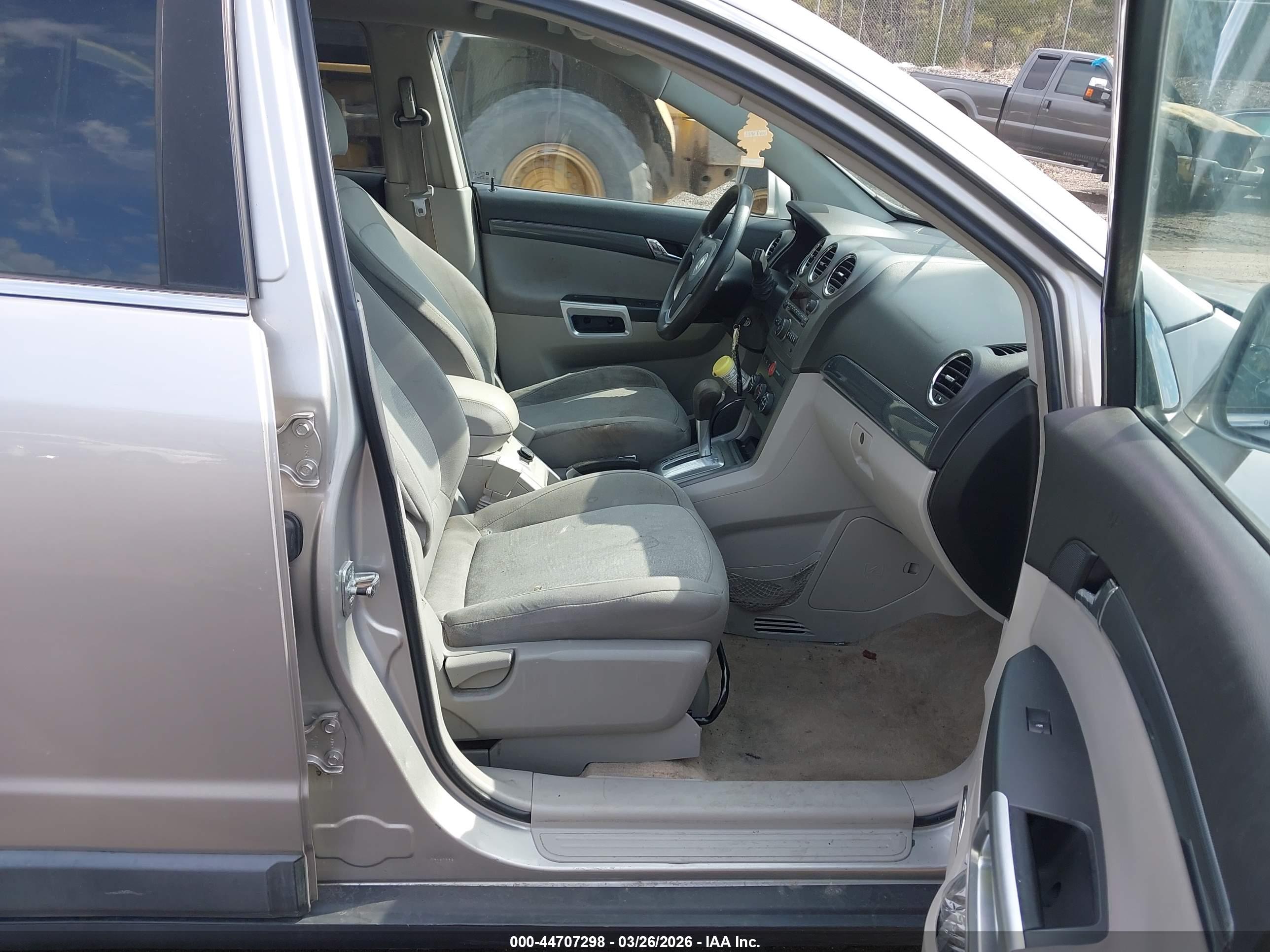 SATURN VUE image 5