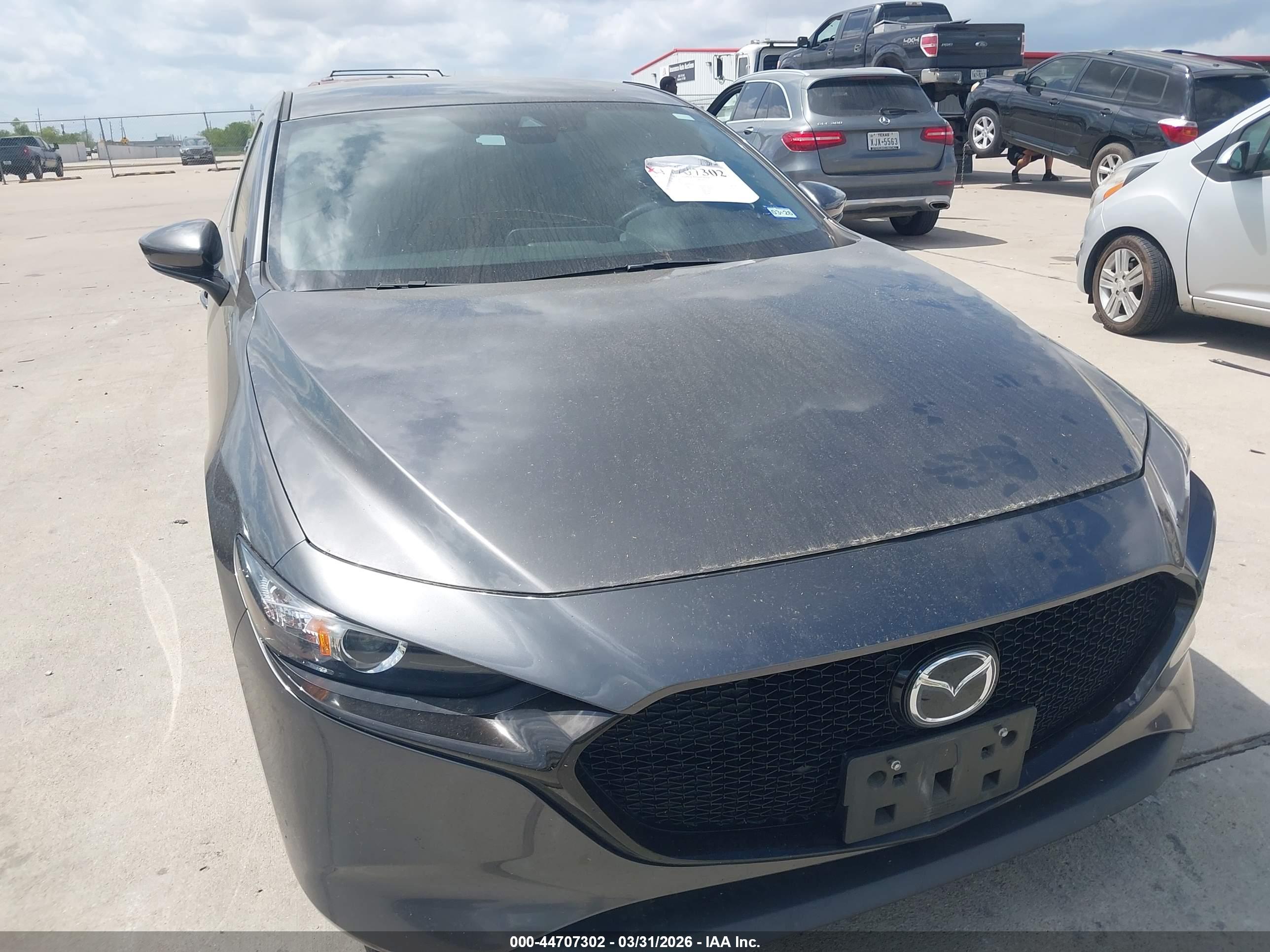 MAZDA MAZDA3 image 6
