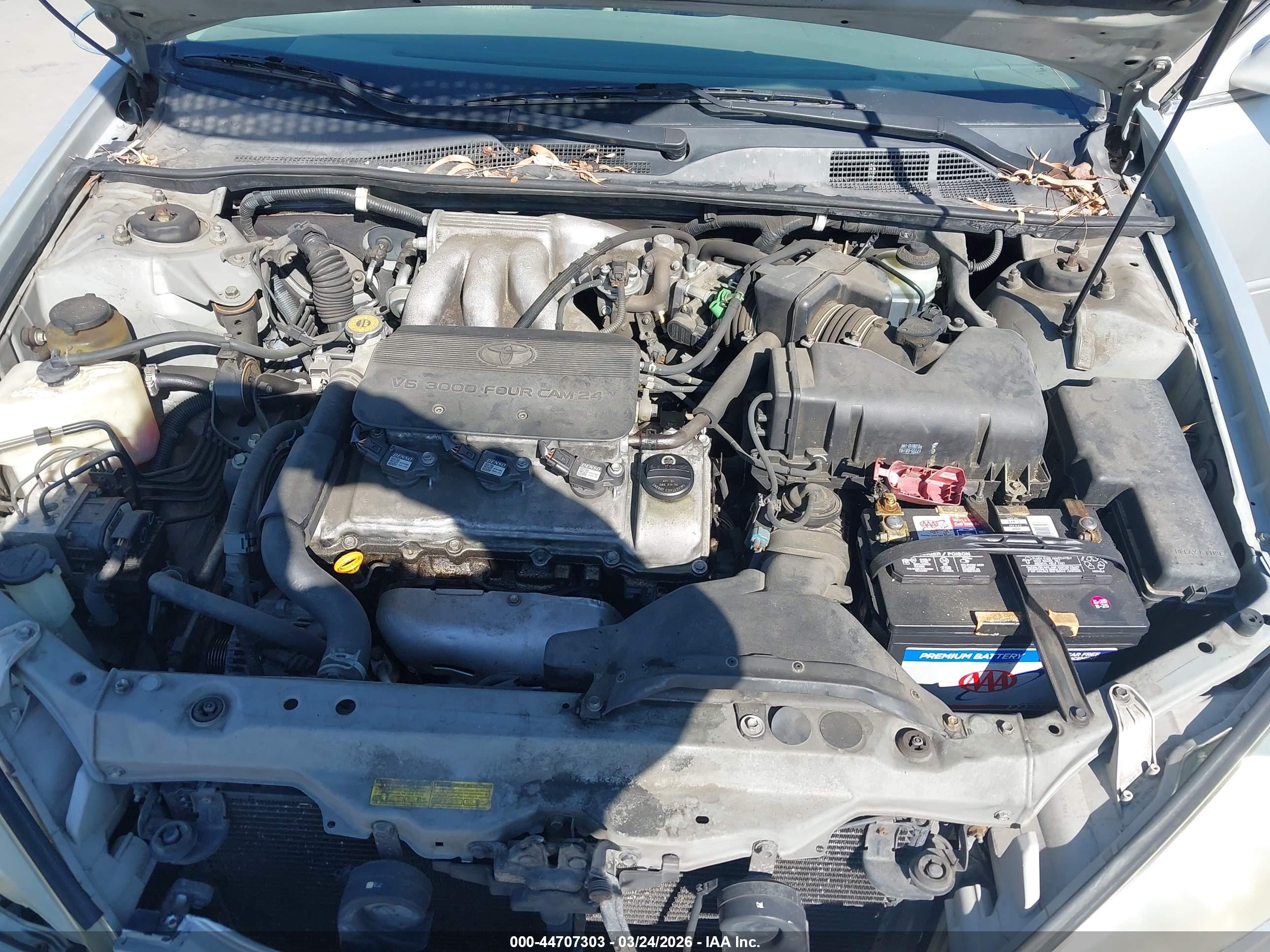 TOYOTA CAMRY image 10