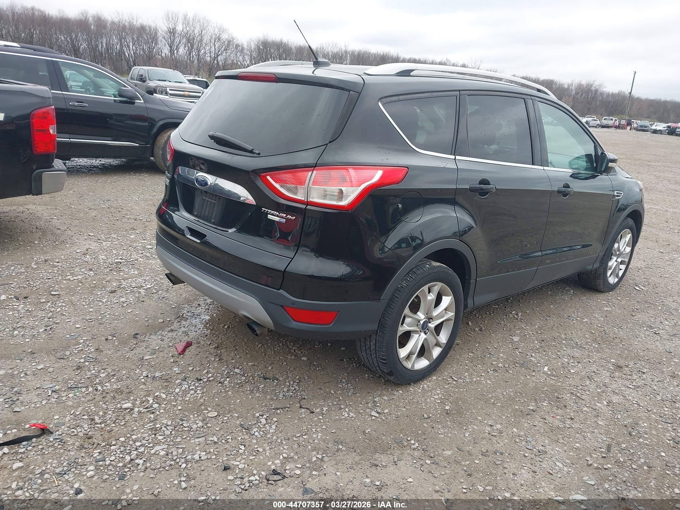 FORD ESCAPE image 4