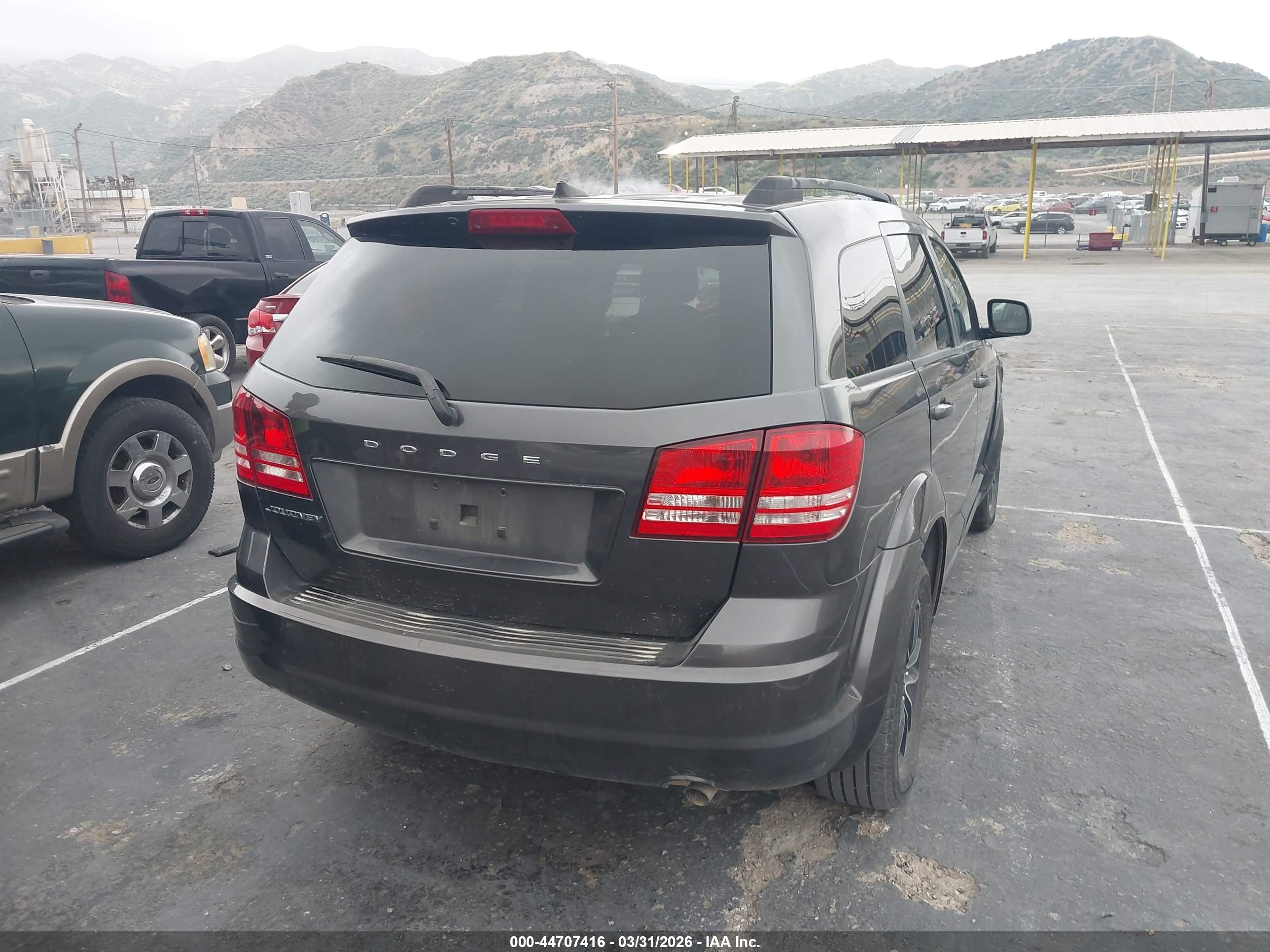 DODGE JOURNEY image 4
