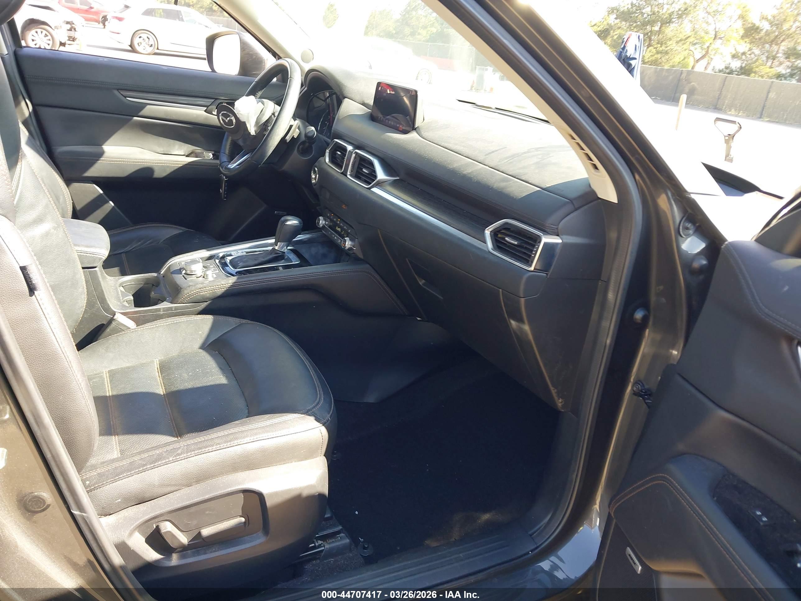 MAZDA CX-5 image 5