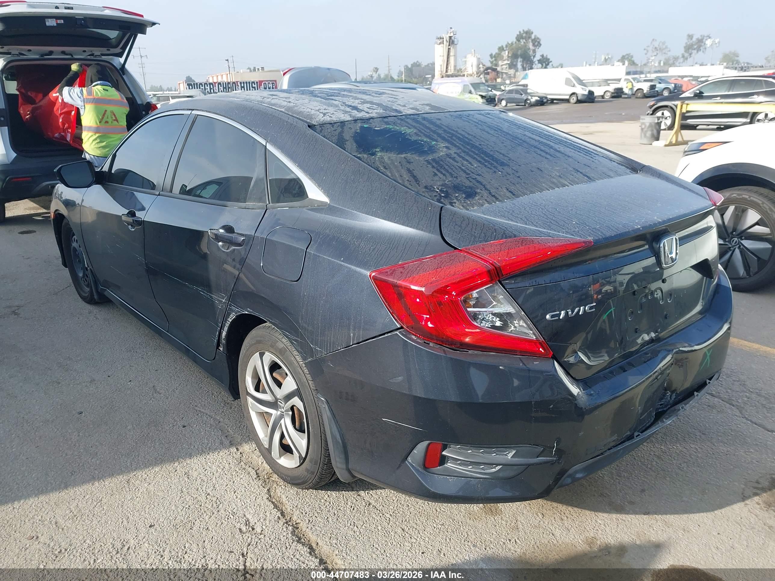HONDA CIVIC image 3