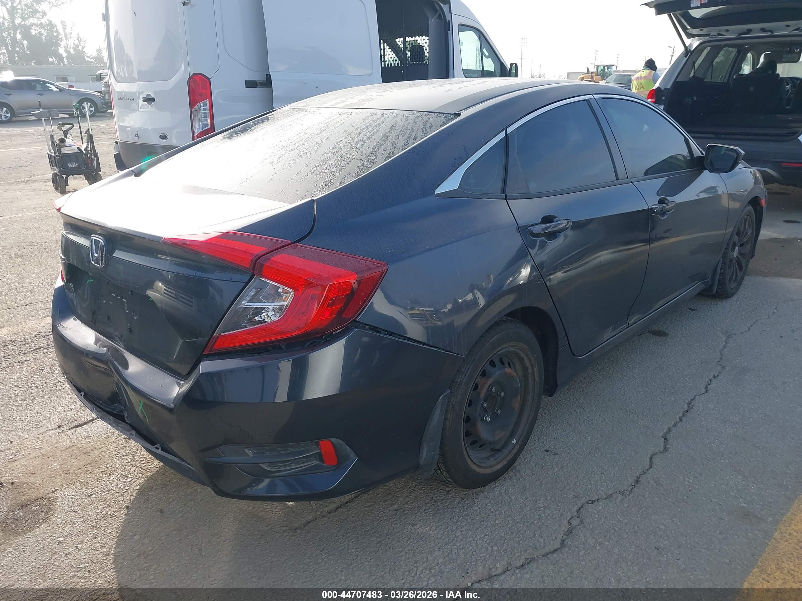HONDA CIVIC image 4