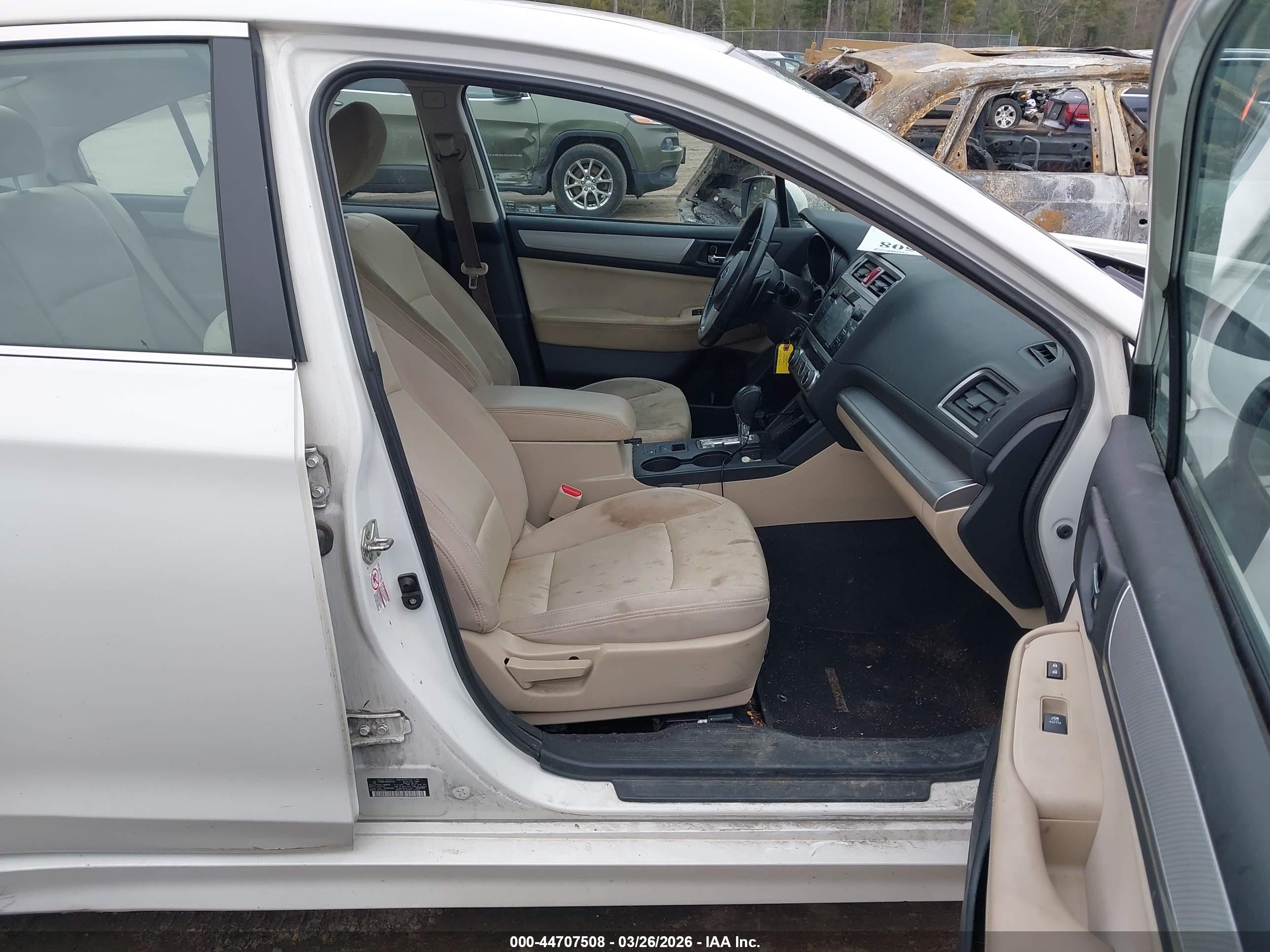SUBARU LEGACY image 5