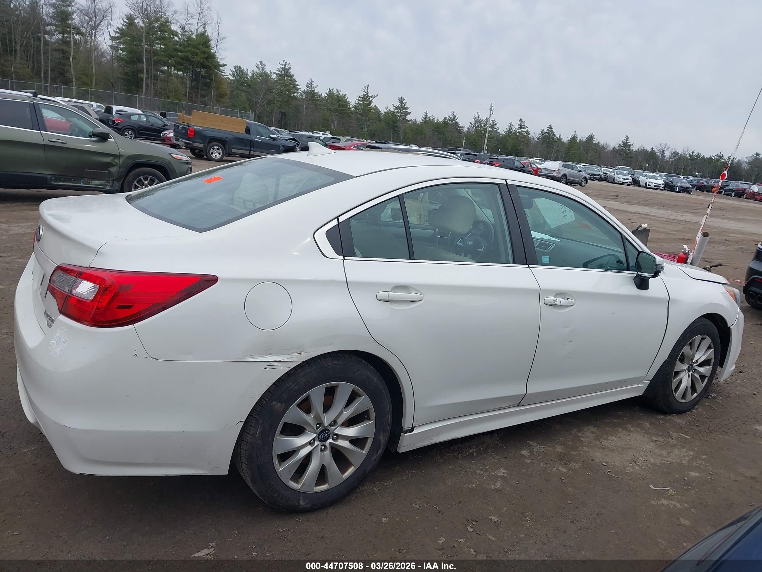 SUBARU LEGACY image 6
